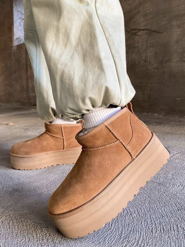 נעלי  UGG ULTRA MINI PLAT