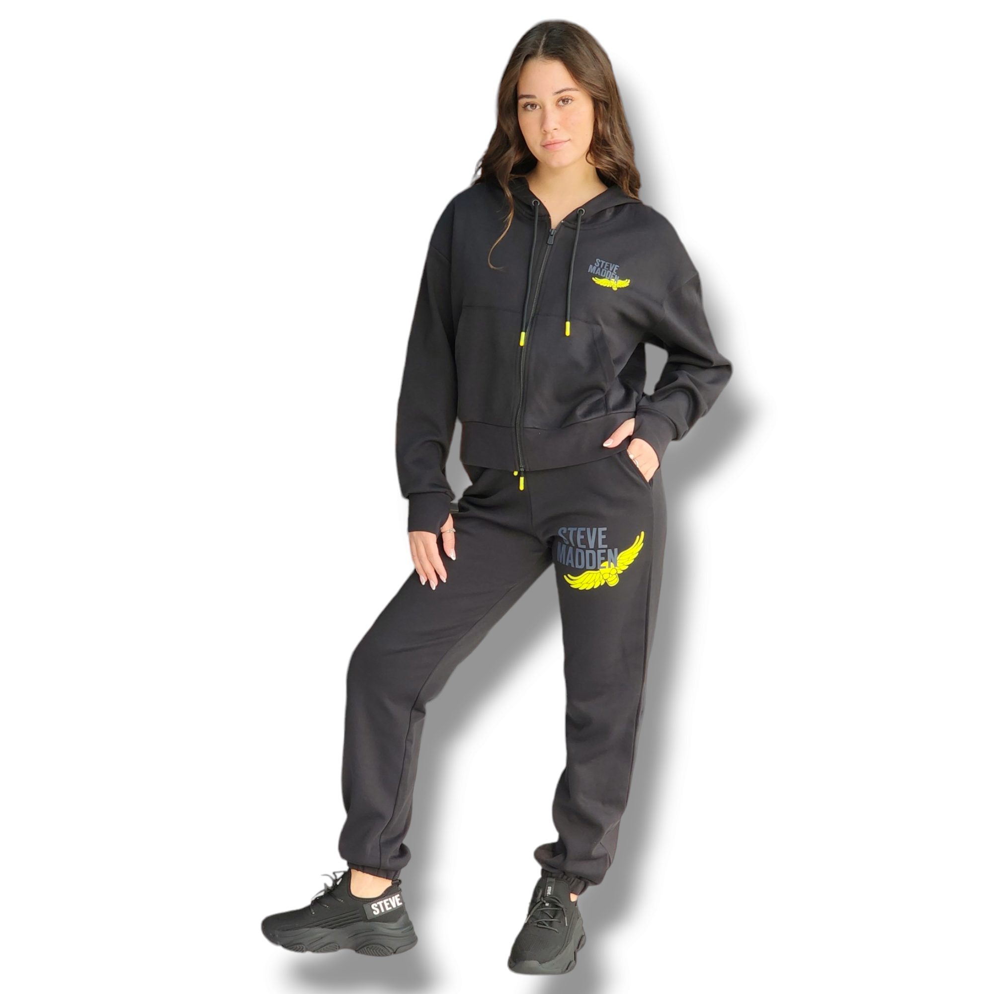 חליפה STEVE MADDEN PhotoRoom-20231219_201538_22