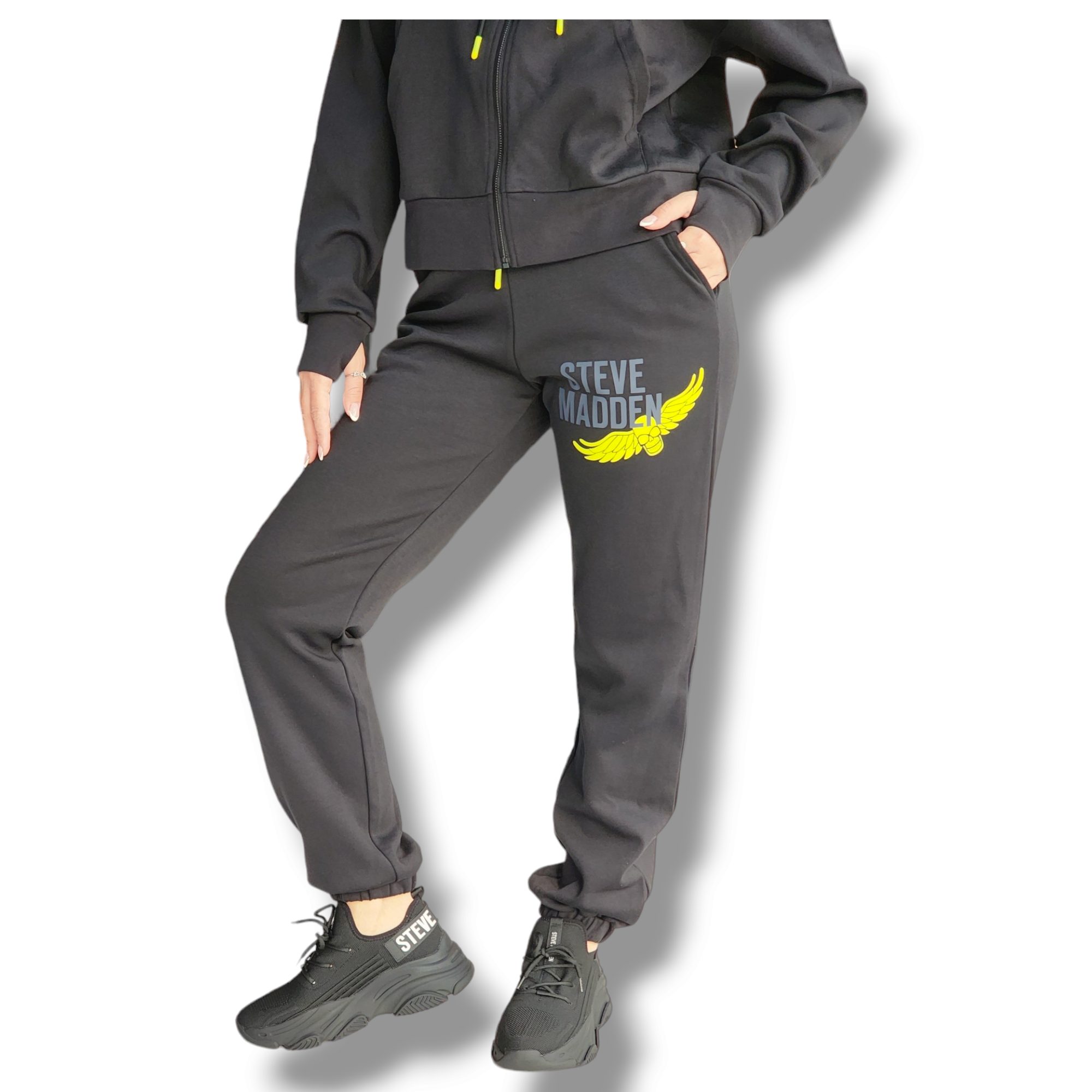 חליפה STEVE MADDEN PhotoRoom-20231219_201538_24