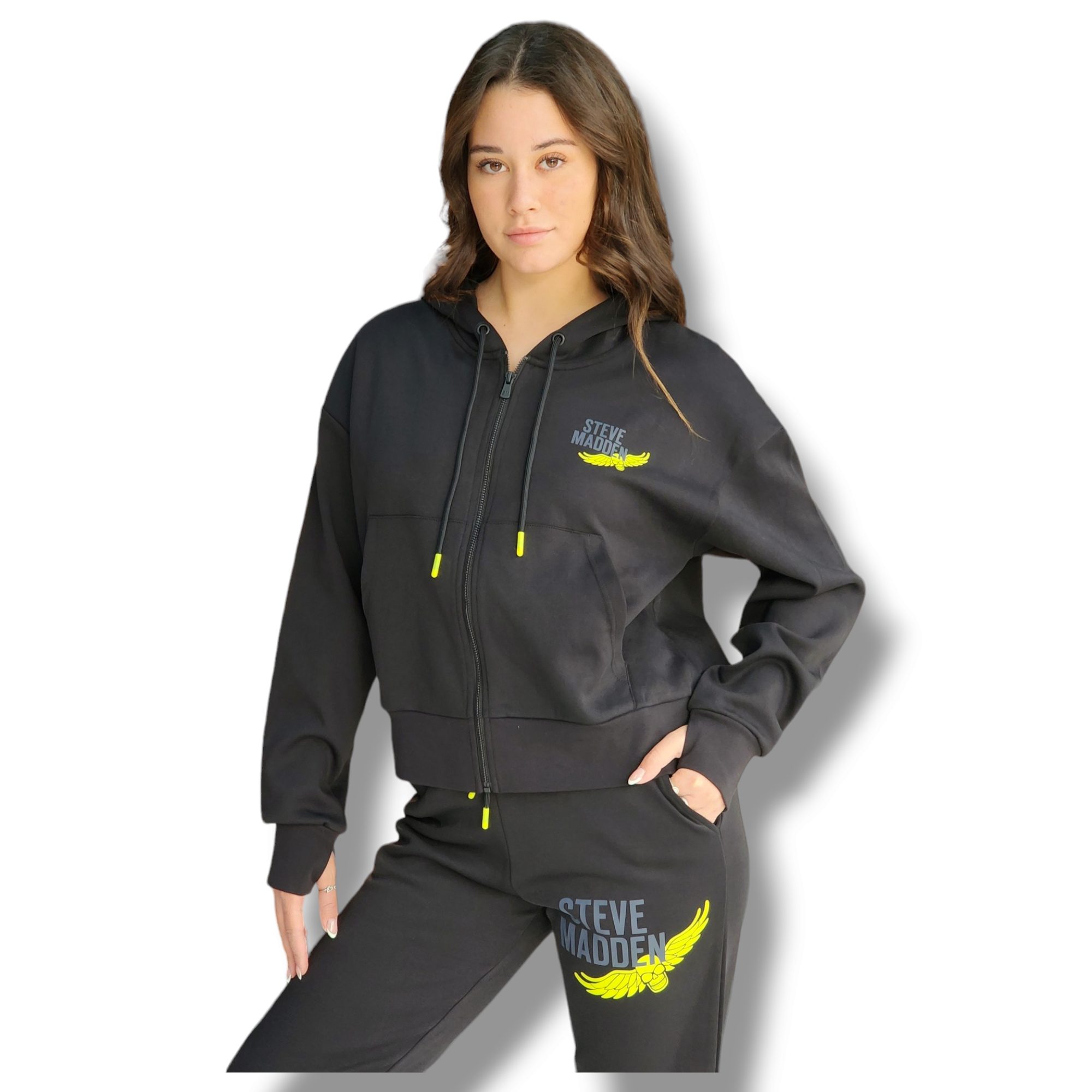 חליפה STEVE MADDEN PhotoRoom-20231219_201538_25