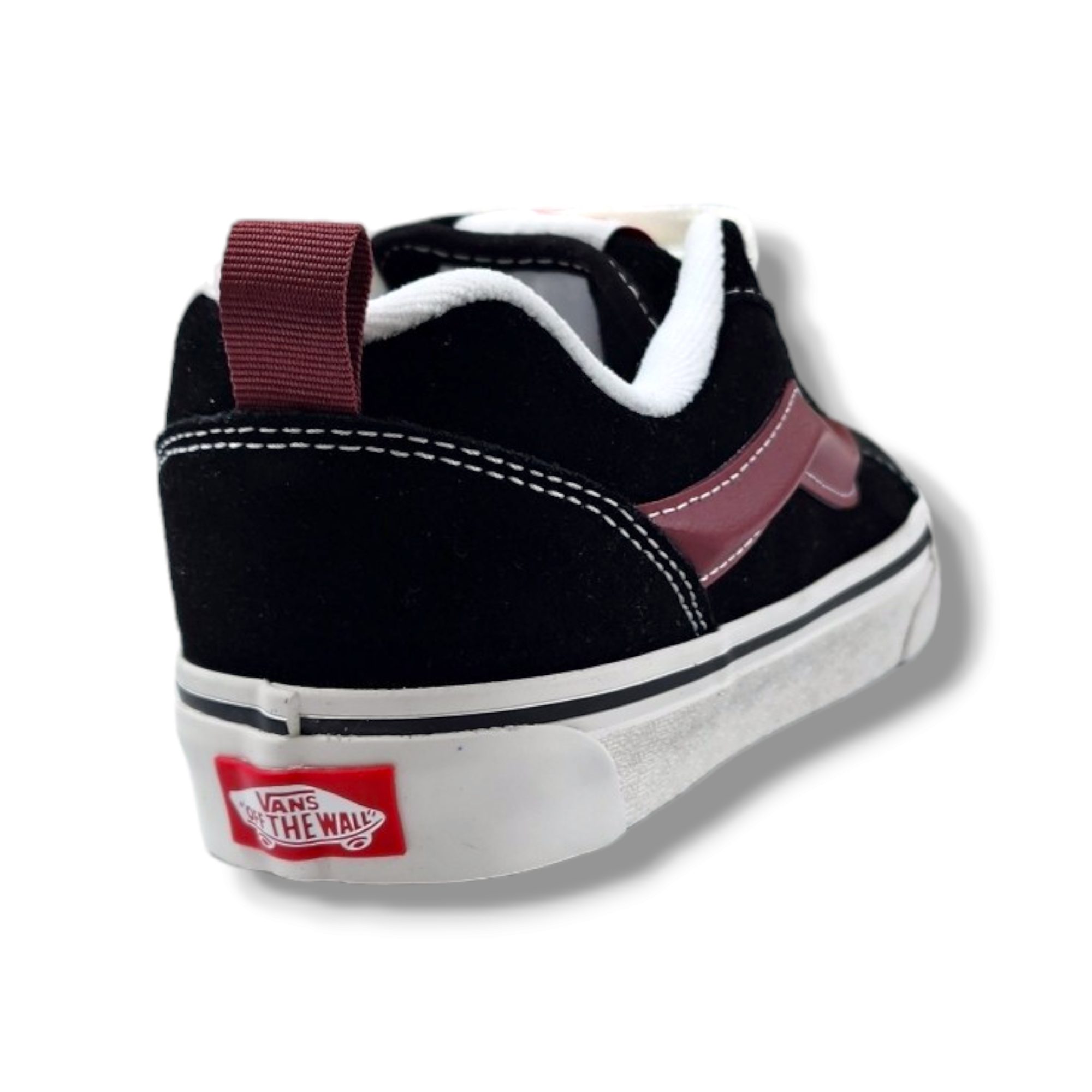 נעלי VANS KNU SKOOL PhotoRoom-20240118_205640_2