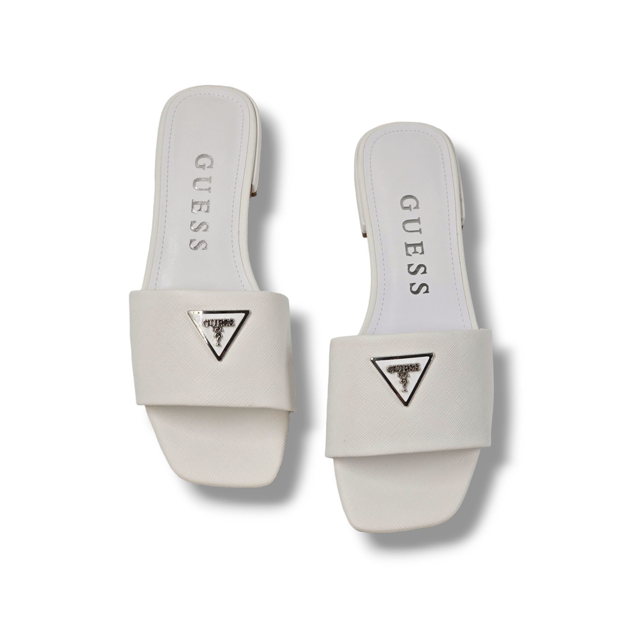 נעלי GUESS TAMED Photoroom-20240218_110047_16