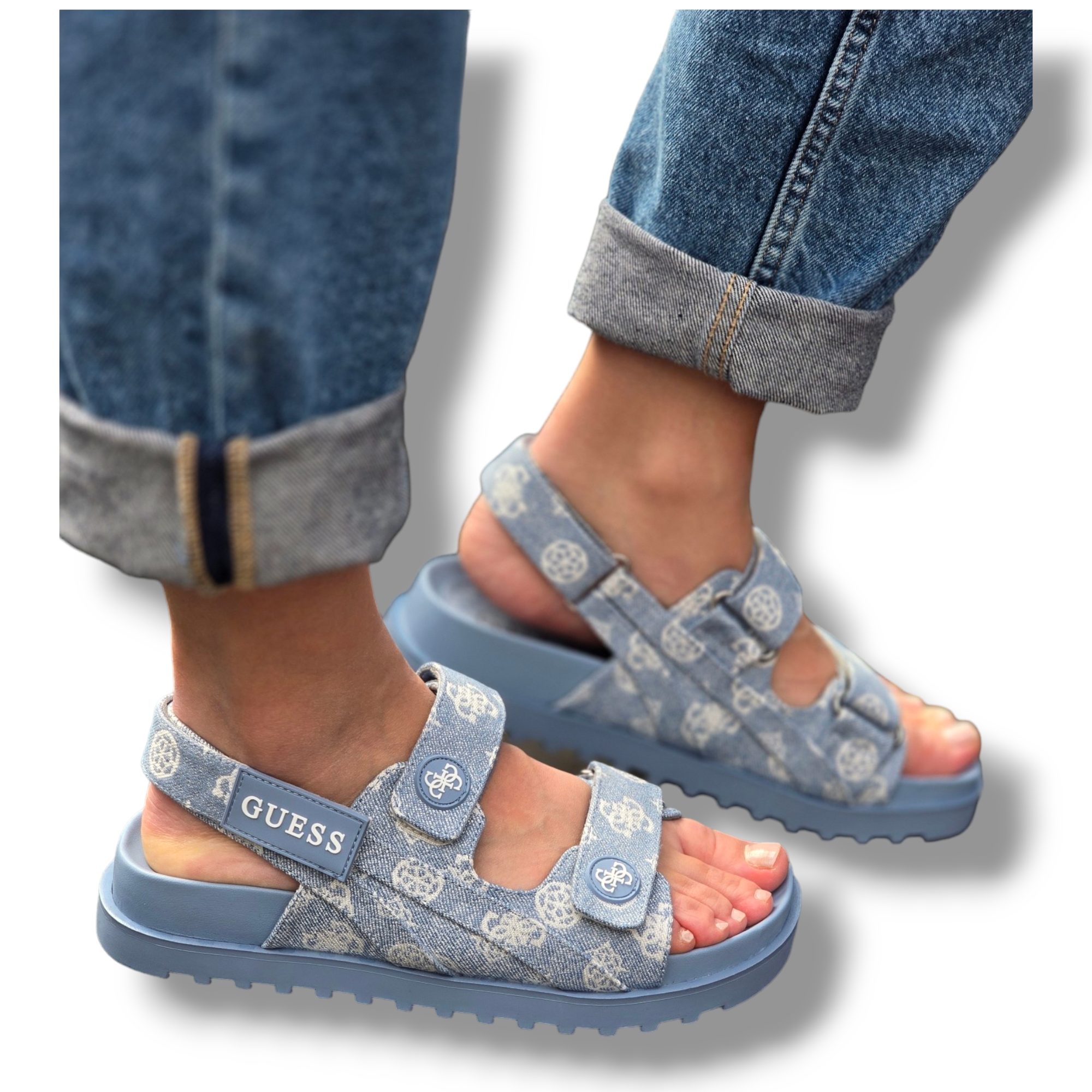 נעלי GUESS FADEY Photoroom-20240221_151937_28