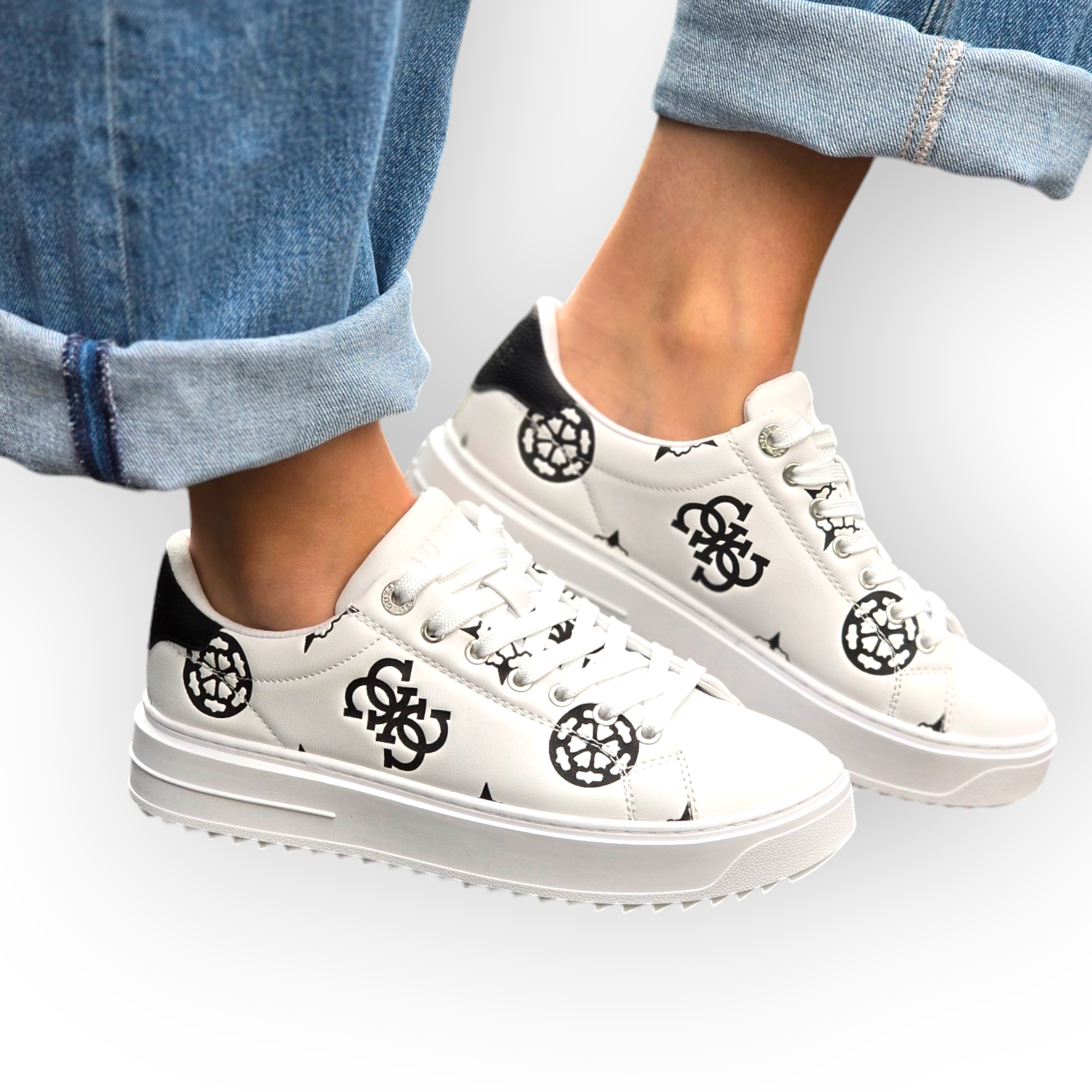 נעלי GUESS DENESA