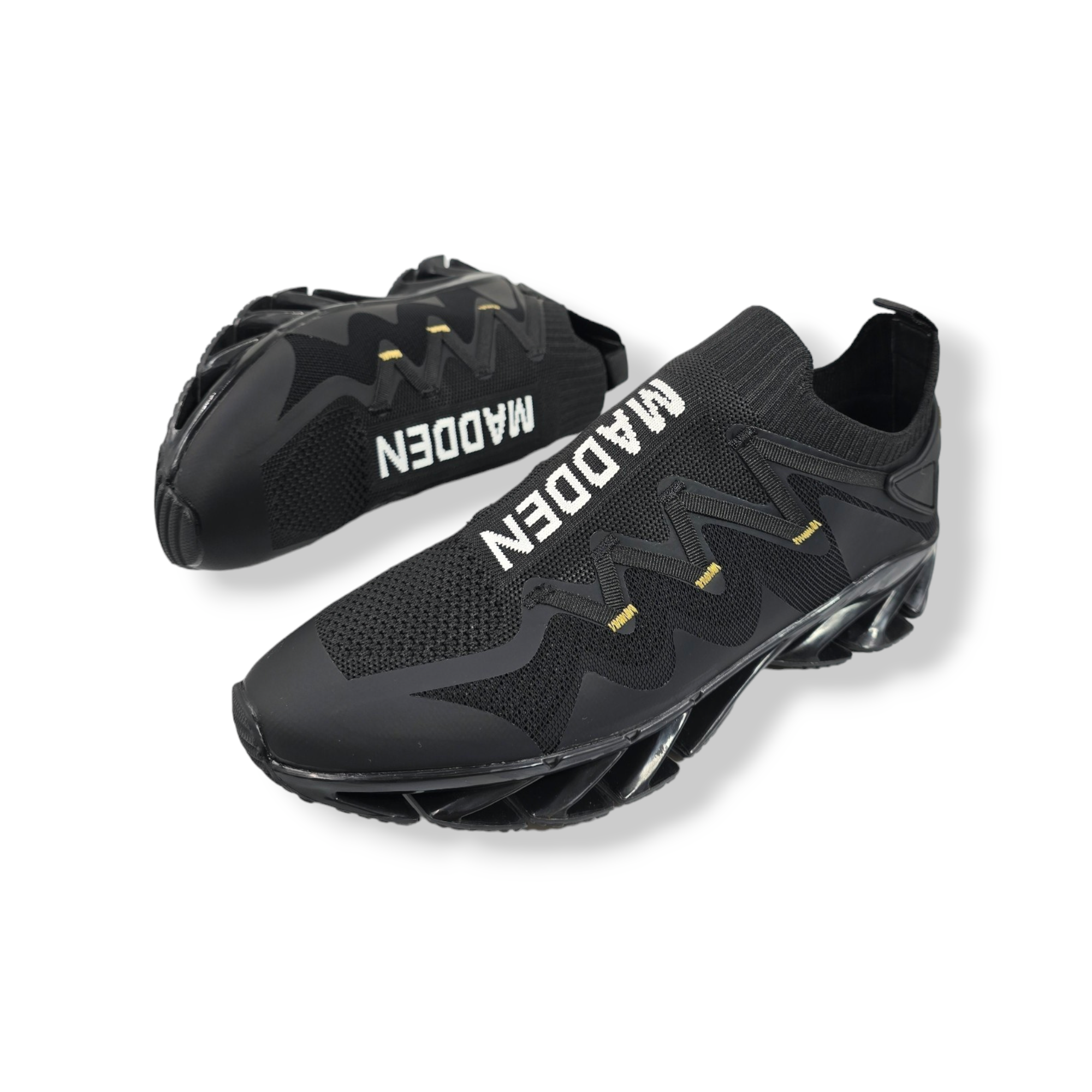 נעלי STEVE MADDEN YAKON