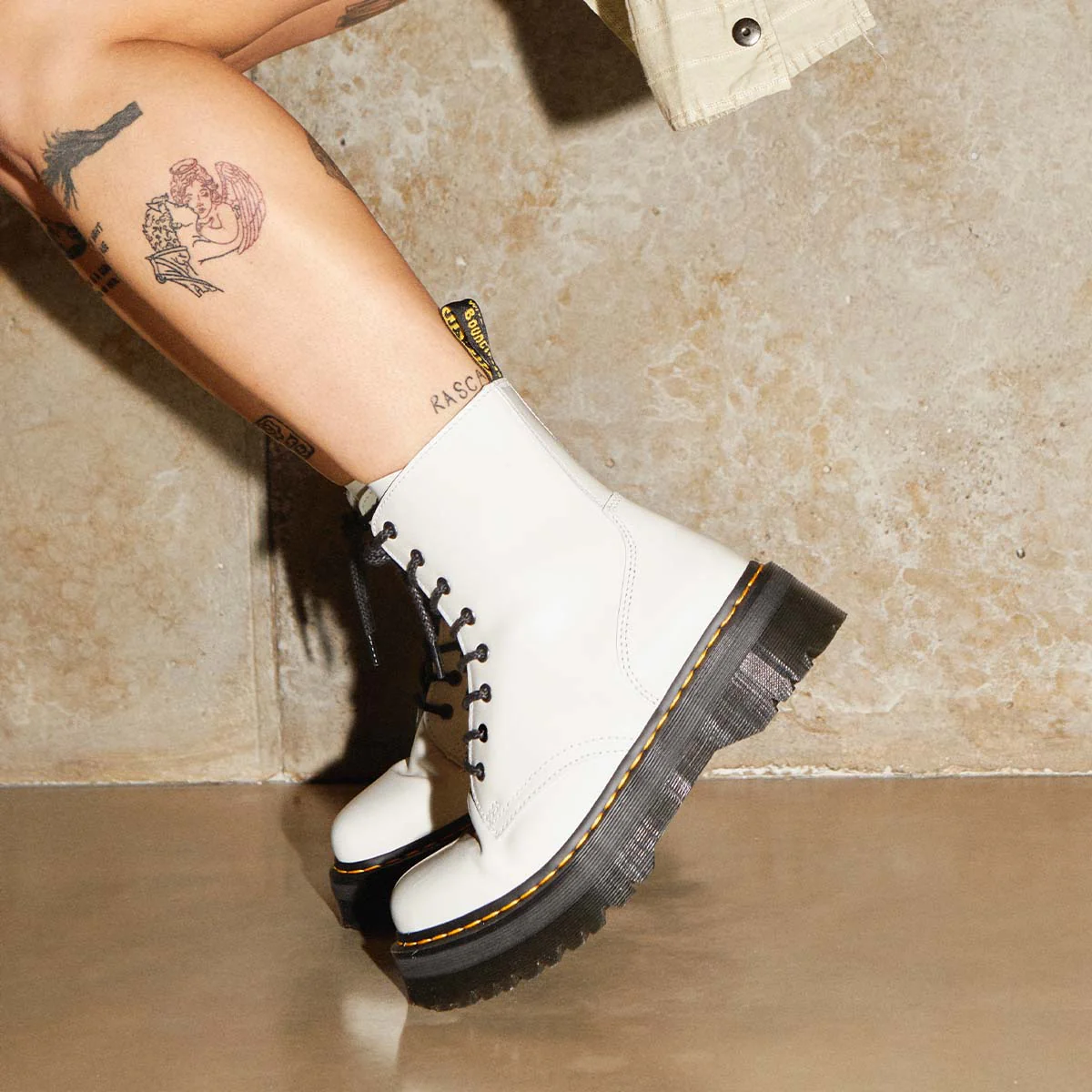 נעלי DR.MARTENS JADON