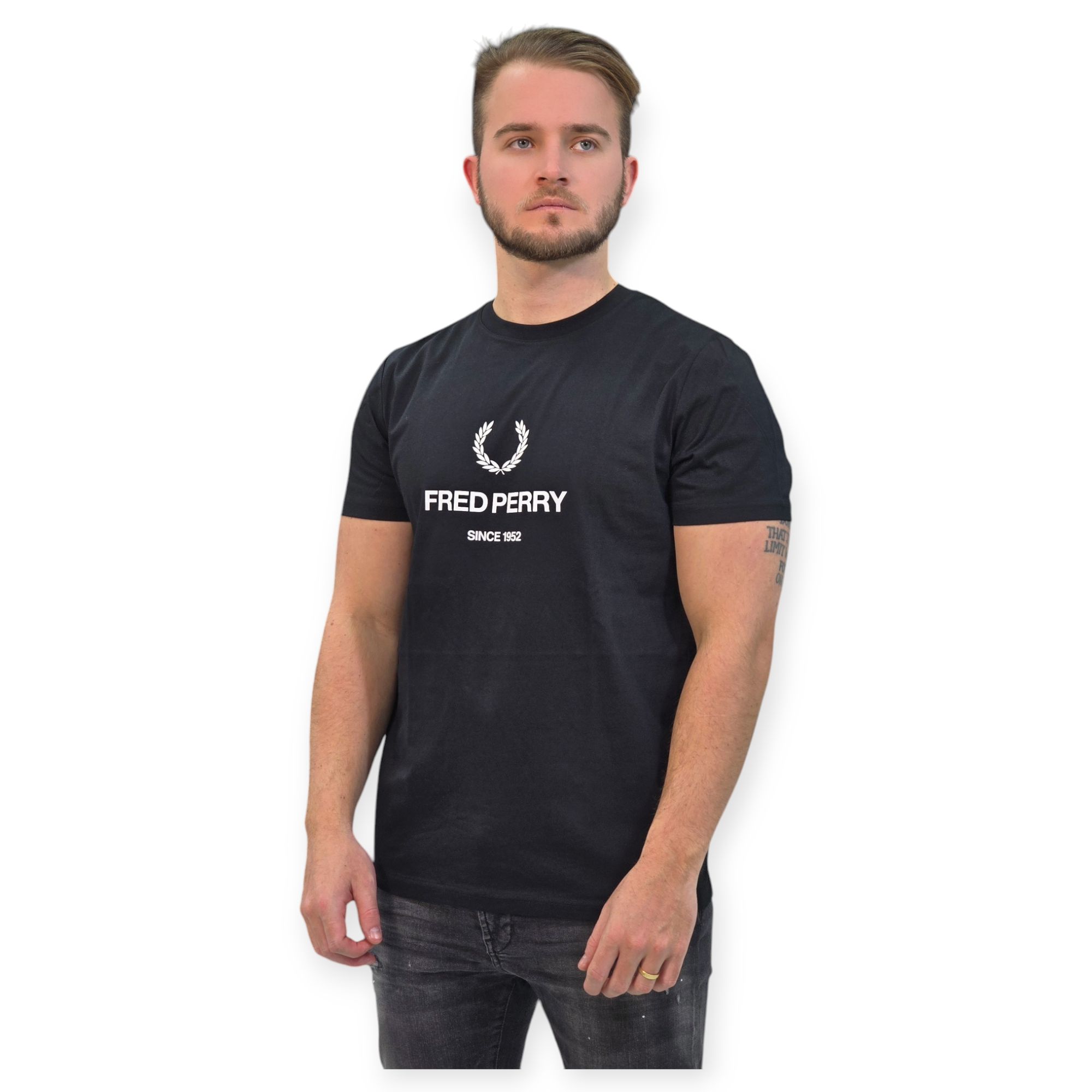 חולצה FRED PERRY GRAPHIC TEE