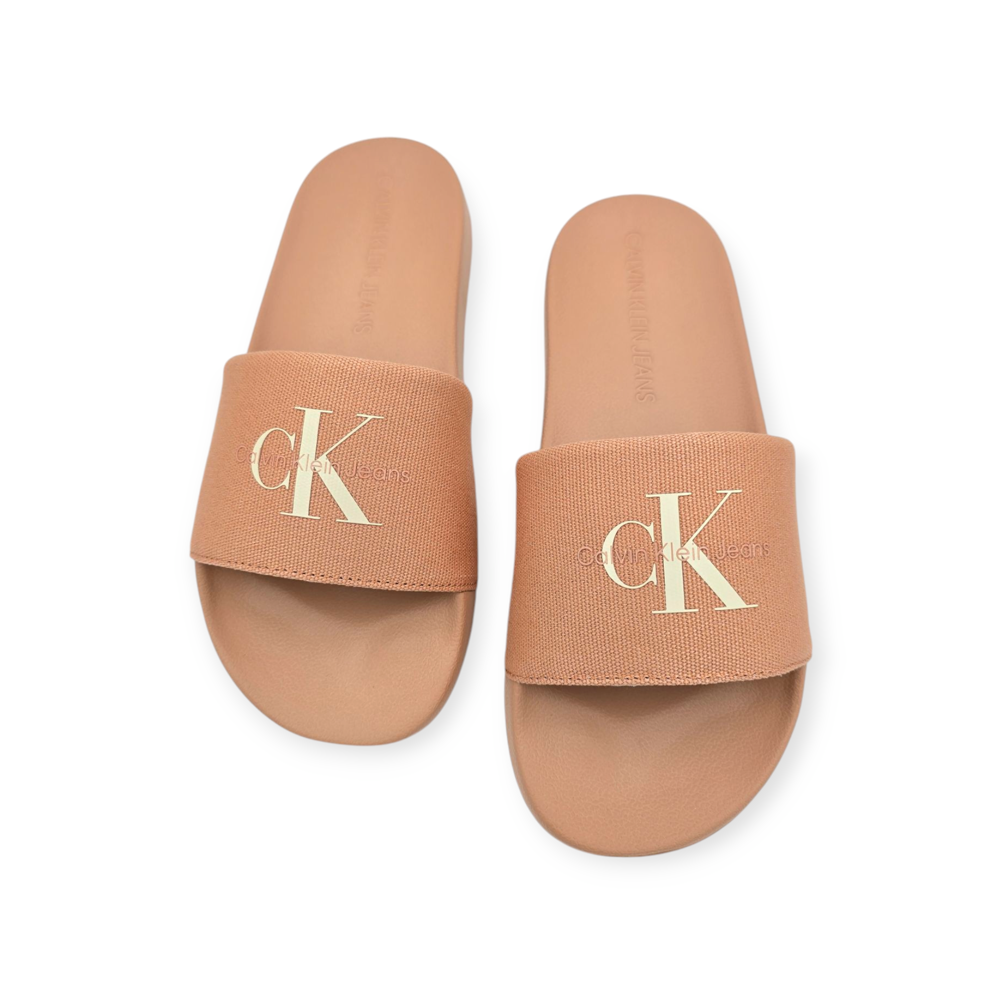 נעלי CALVIN KLEIN SLIDE MONOGRAM נעלי CALVIN KLEIN SLIDE MONOGRAM