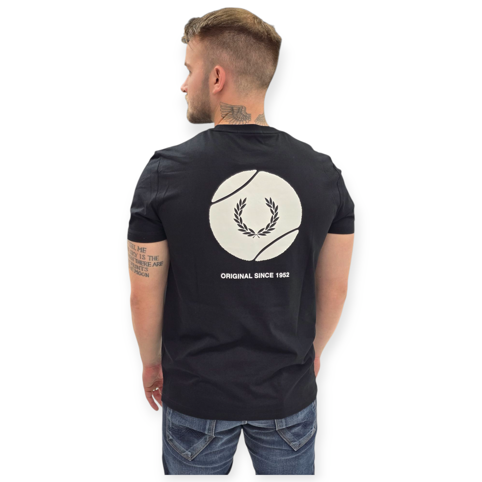 חולצה FRED PERRY TENNIS GRAPHIC TEE חולצה FRED PERRY TENNIS GRAPHIC TEE