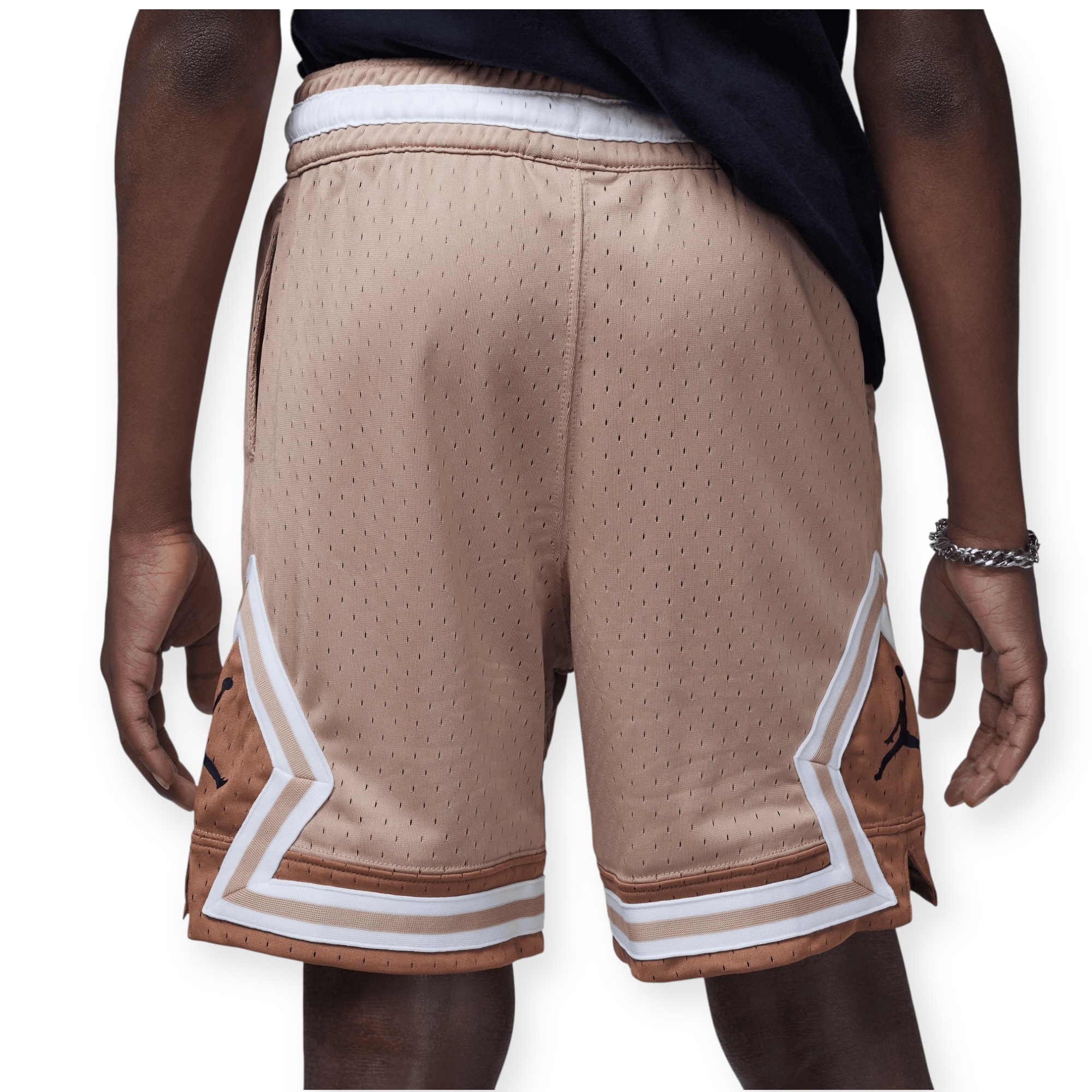 מכנס 8-15 שנים JORDAN DIAMOND SHORT מכנס 8-15 שנים JORDAN DIAMOND SHORT