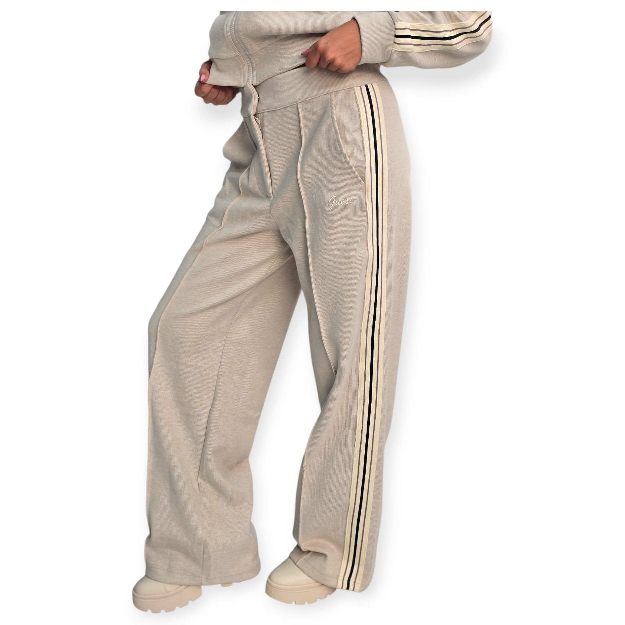 חליפה GUESS MURIEL ZIP SET