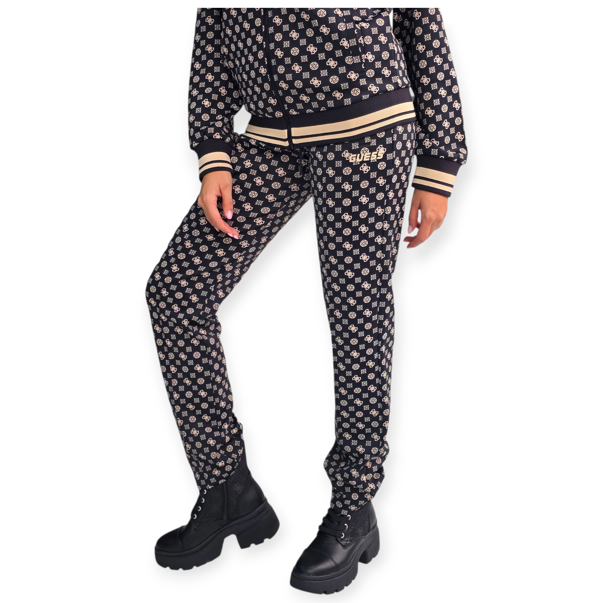 חליפה GUESS AGGIE SET