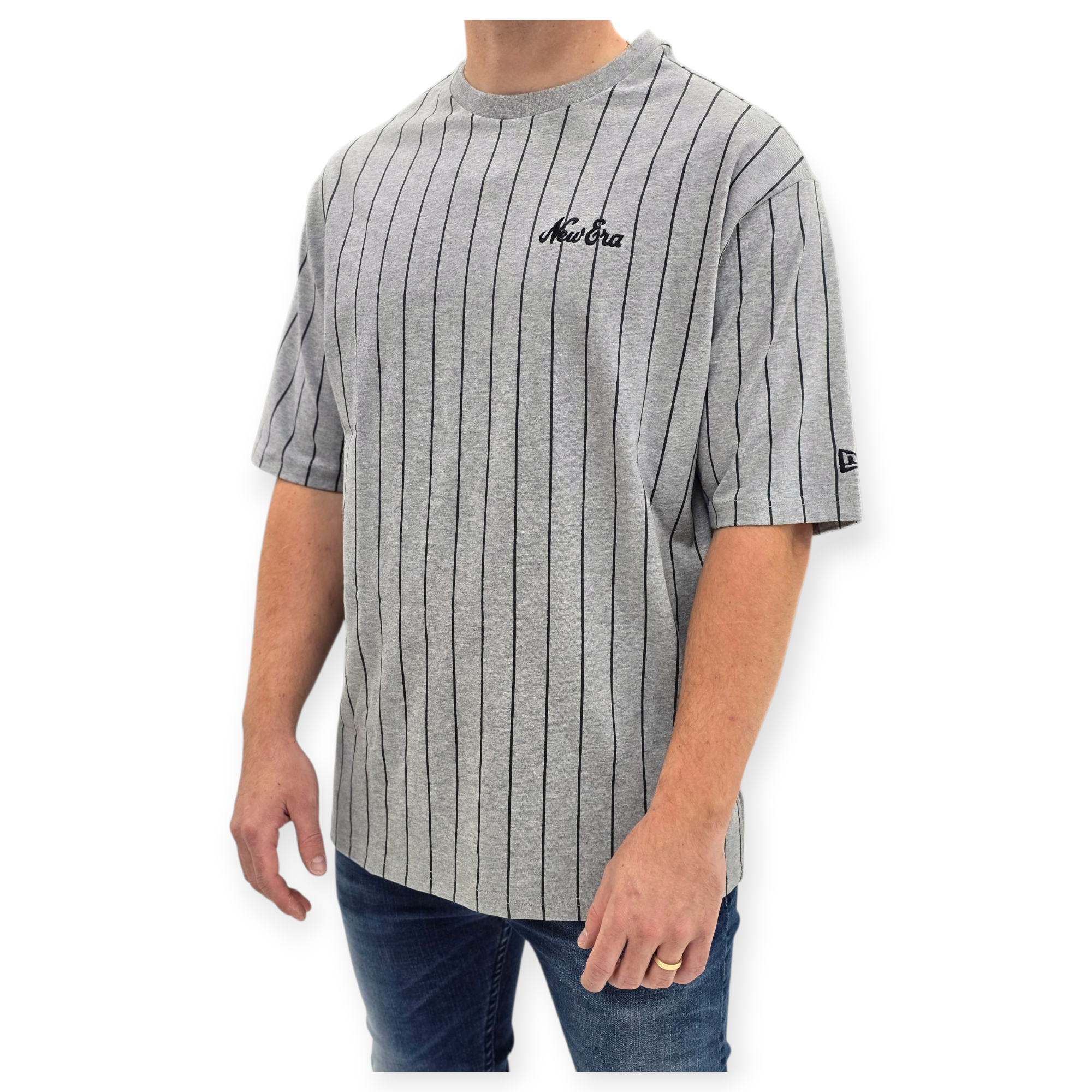 חולצה NEW ERA PINSTRIP OS TEE