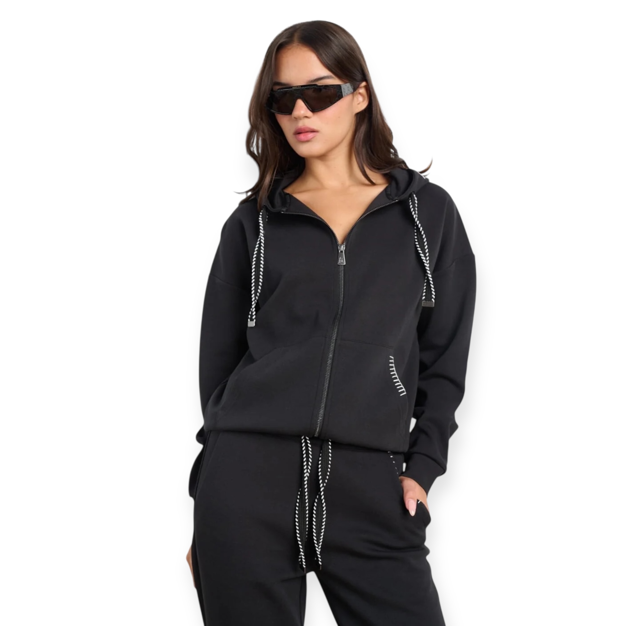 חליפה STEVE MADDEN INTERLOCK KARINA SET