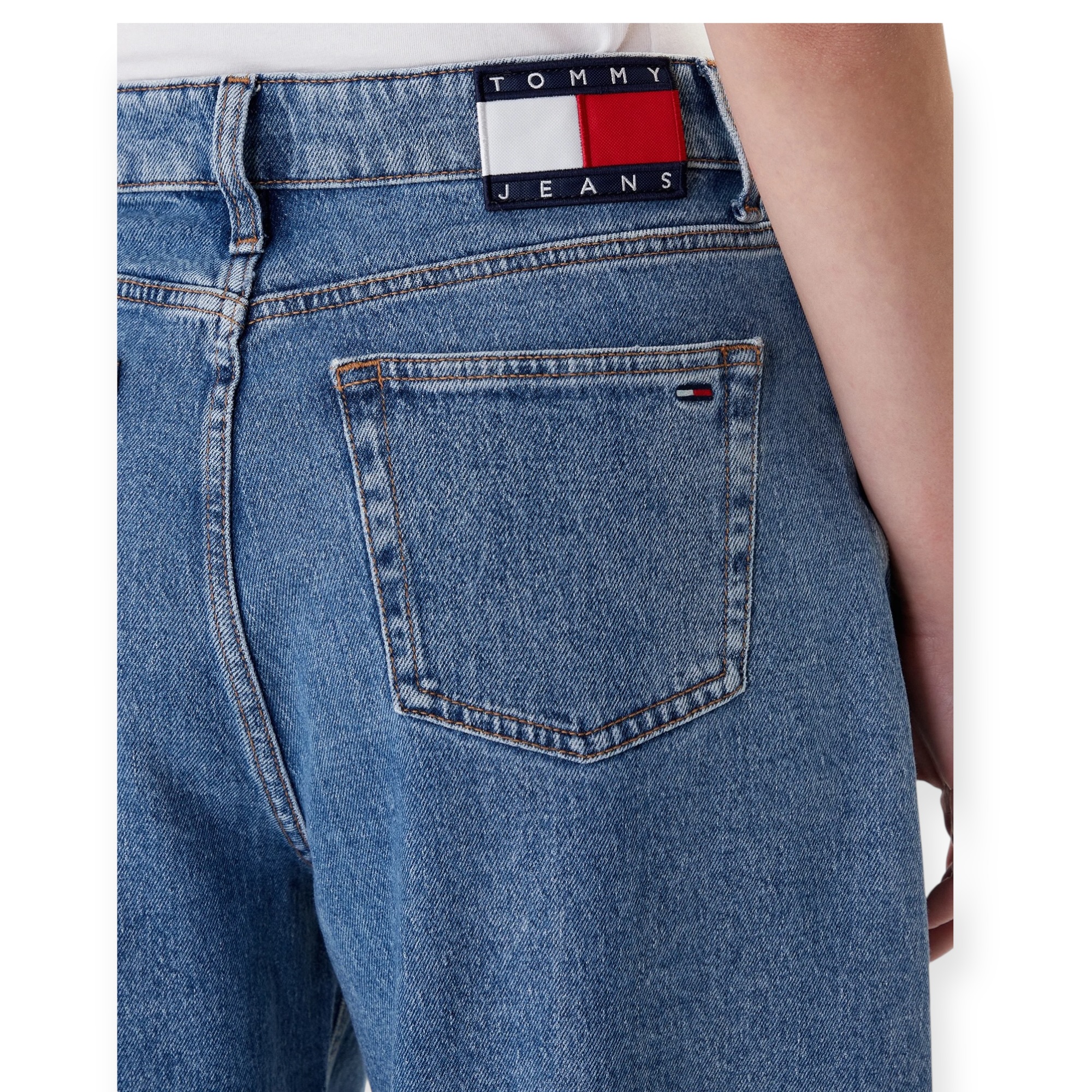 גינס נשים TOMMY HILFIGER JEANIE BALLOON