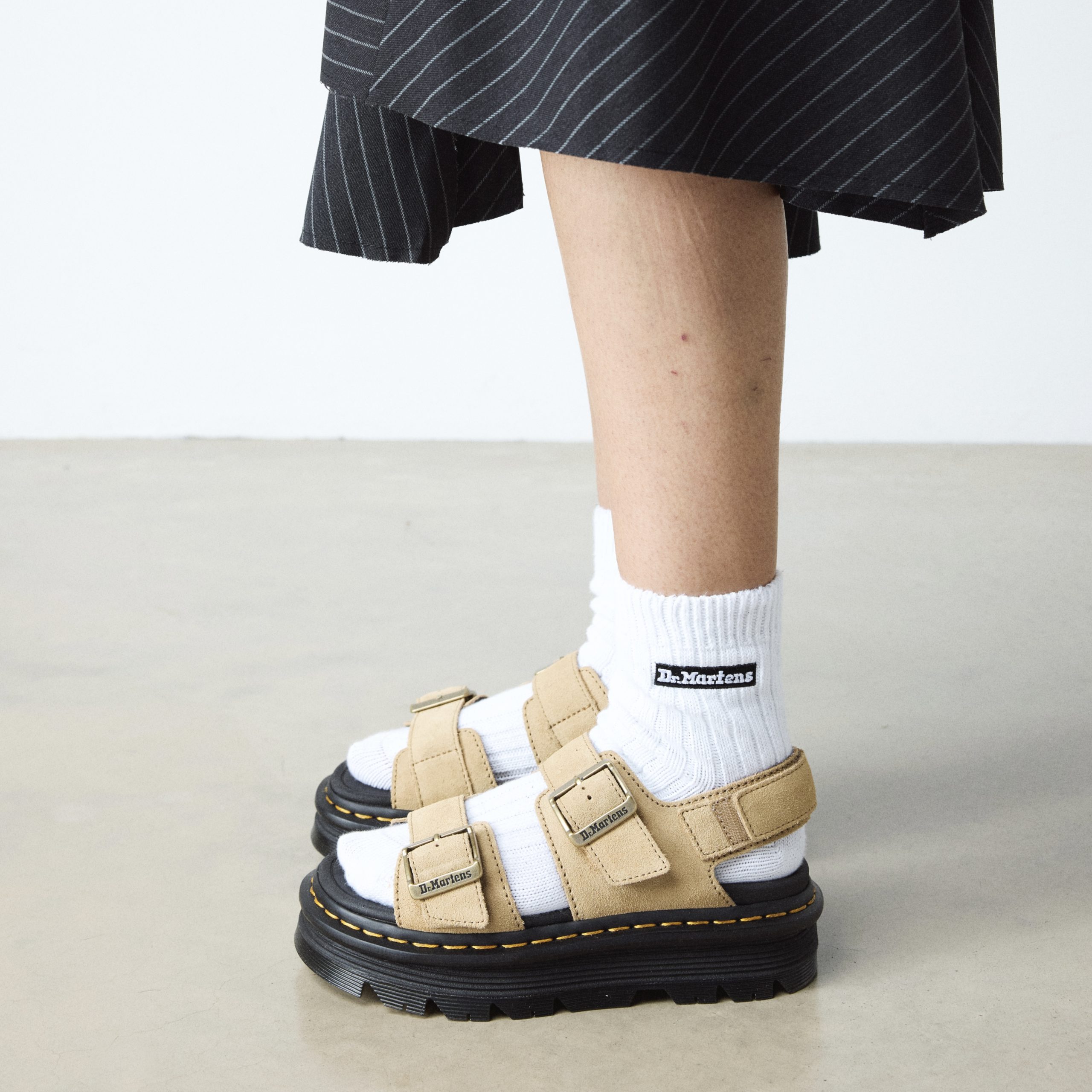 נעלי נשים DR.MARTENS ZEBZAG SANDAL