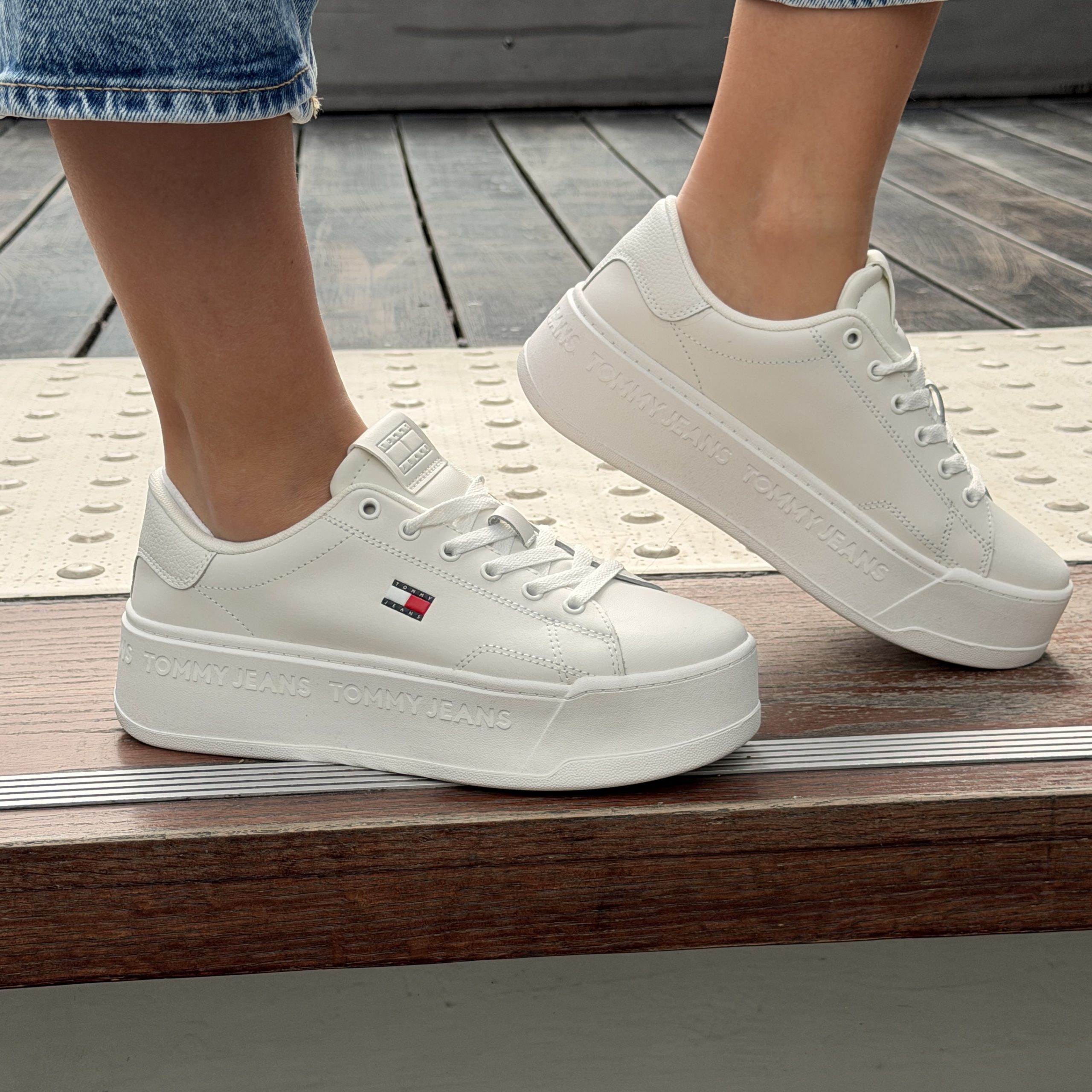נעלי TOMMY HILFIGER TJW FLATFORM SNEAKER