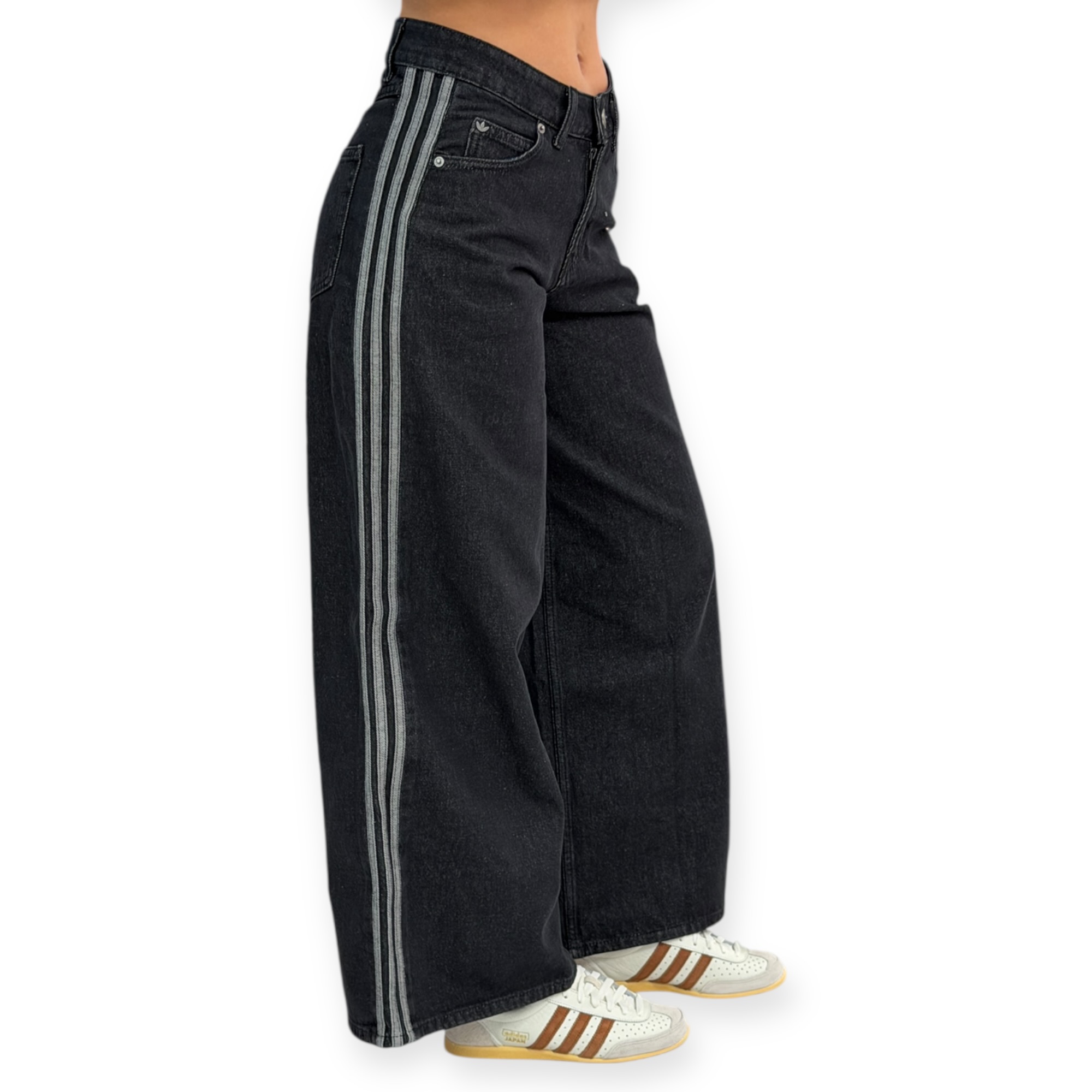 גינס ADIDAS FIREBIRD DENIM PANT גינס ADIDAS FIREBIRD DENIM PANT