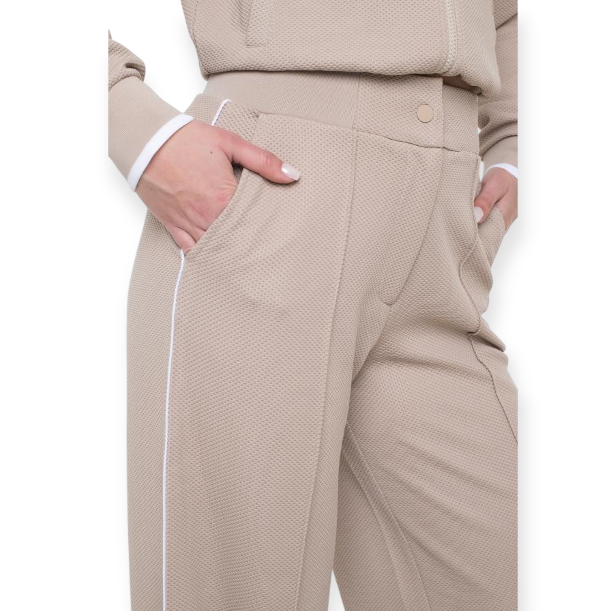 מכנס GUESS SARAH PIQUE PANTS