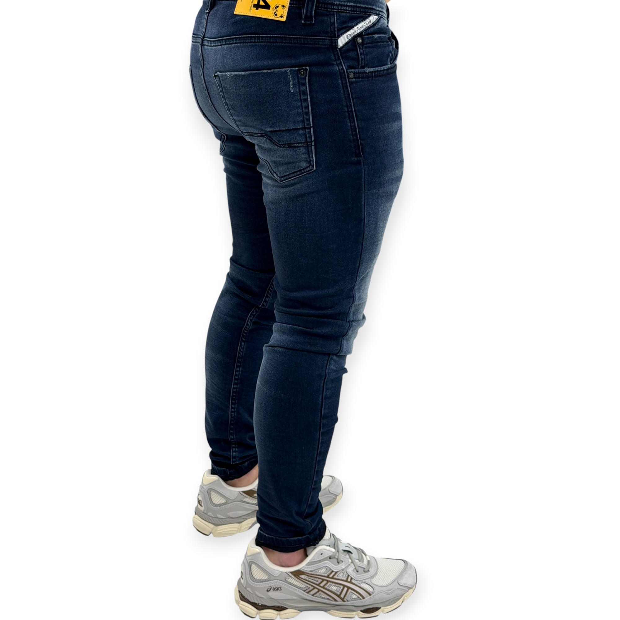 גינס ELEVEN FOUR JEANS