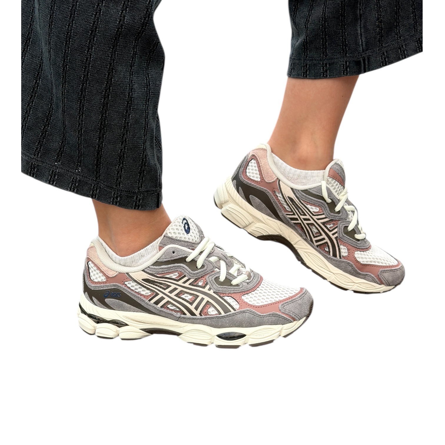 נעלי אסיקס מידות 36-42 ASICS GEL NYC