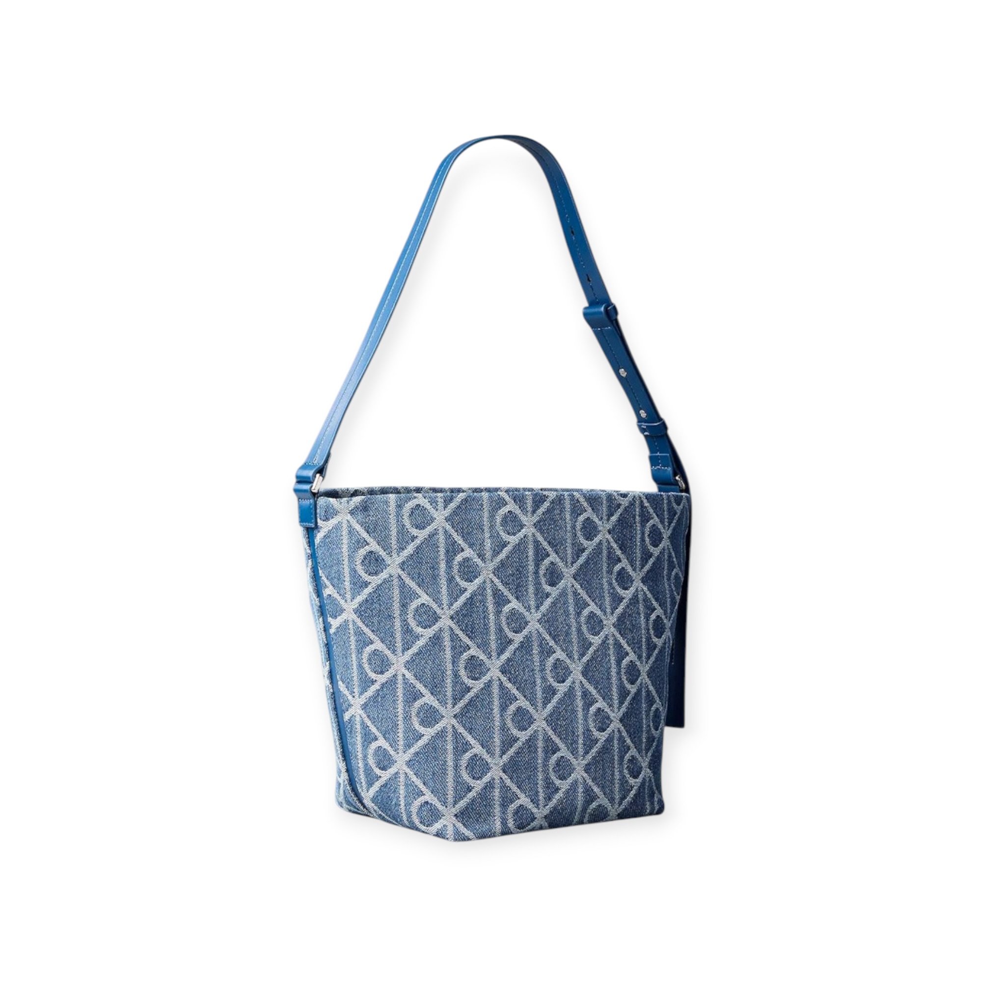 תיק CALVIN KLEIN AOP DENIM BUCKET