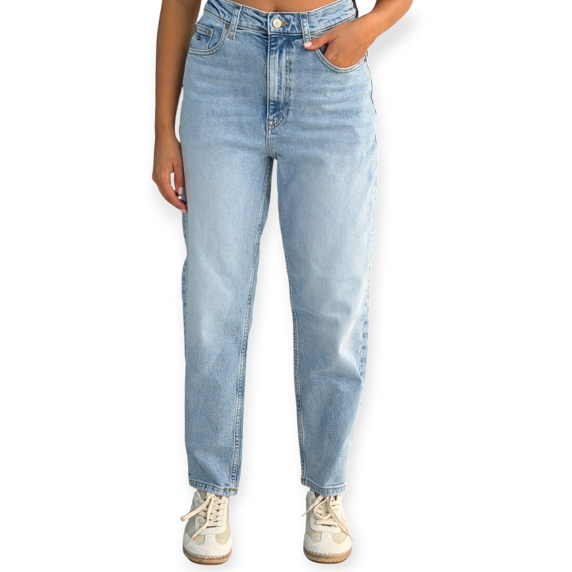 גינס נשים TOMMY HILFIGER MOM JEAN גינס נשים TOMMY HILFIGER MOM JEAN