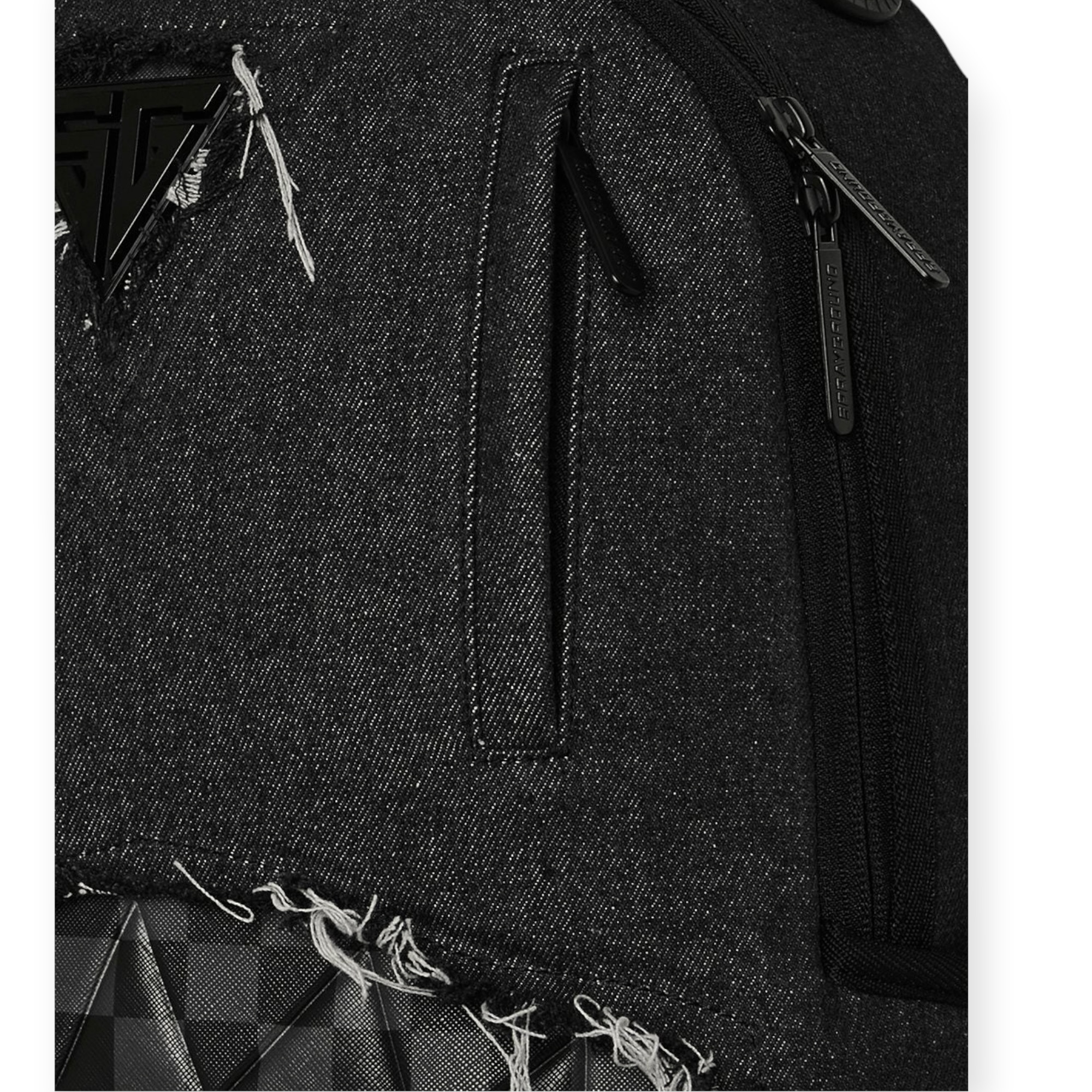 תיק גב מכירה מוקדמת צפי הגעה עד 16.7 SPRAYGROUND BLACK DENIM TEAR SHARK BACKPACK תיק גב מכירה מוקדמת צפי הגעה עד 16.7 SPRAYGROUND BLACK DENIM TEAR SHARK BACKPACK