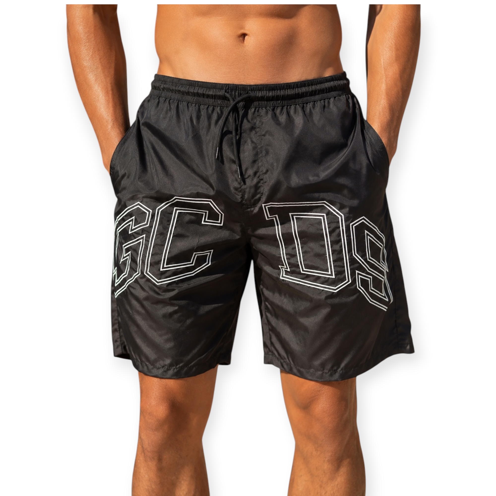 מכנס קצר גברים GCDS SWEAM SHORTS מכנס קצר גברים GCDS SWEAM SHORTS
