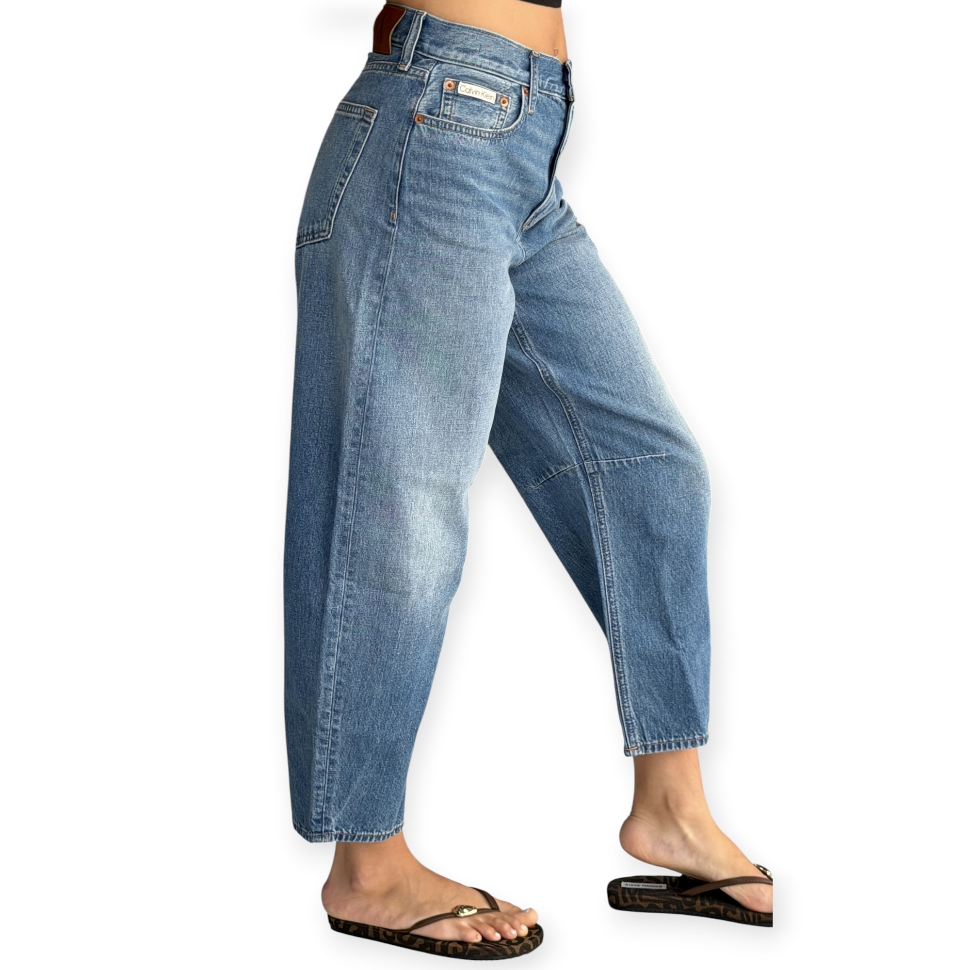 גינס נשים  CLVIN KLEIN CROPPED BAGGY JEANS