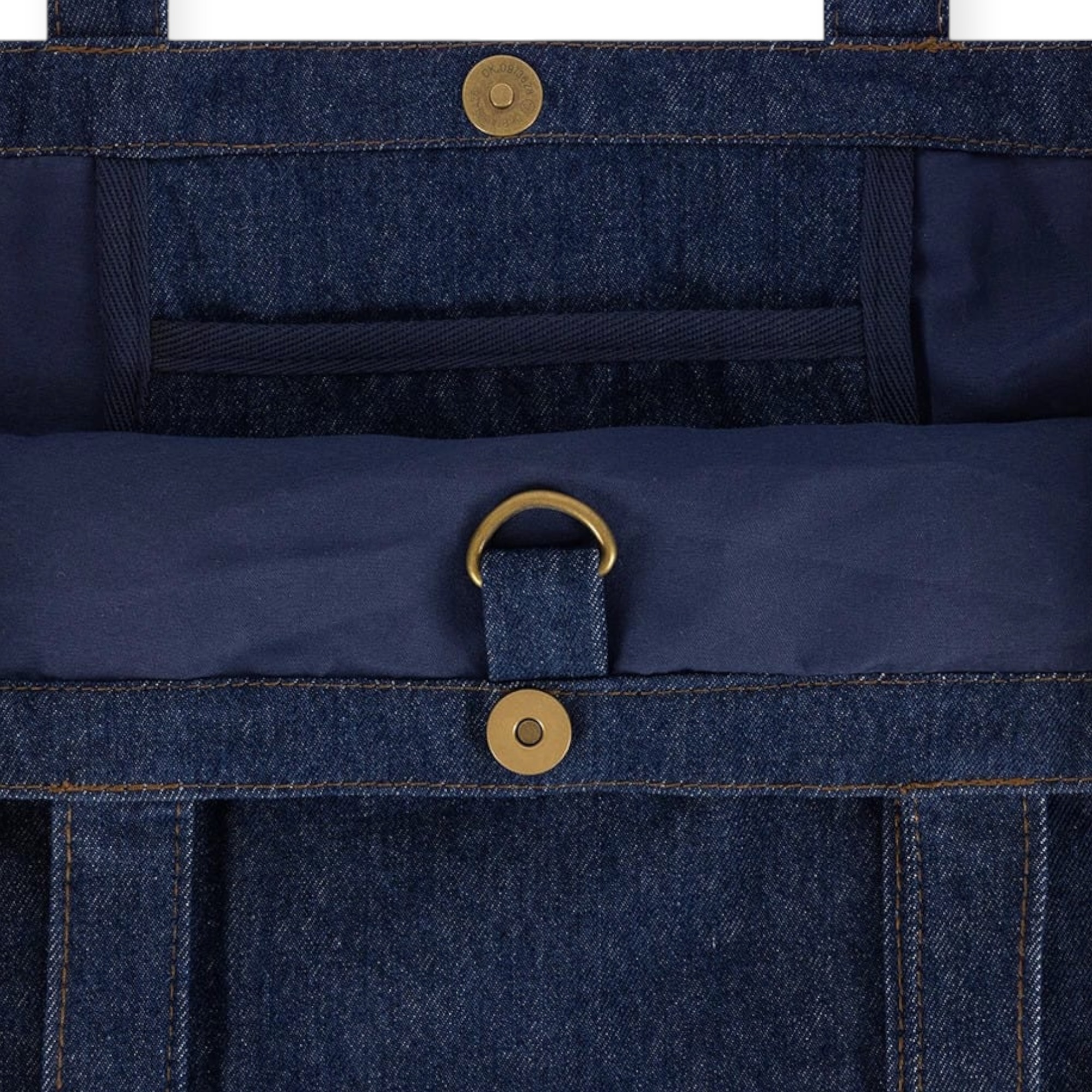 תיק NEW ERA SUEDE DENIM TOTE תיק NEW ERA SUEDE DENIM TOTE