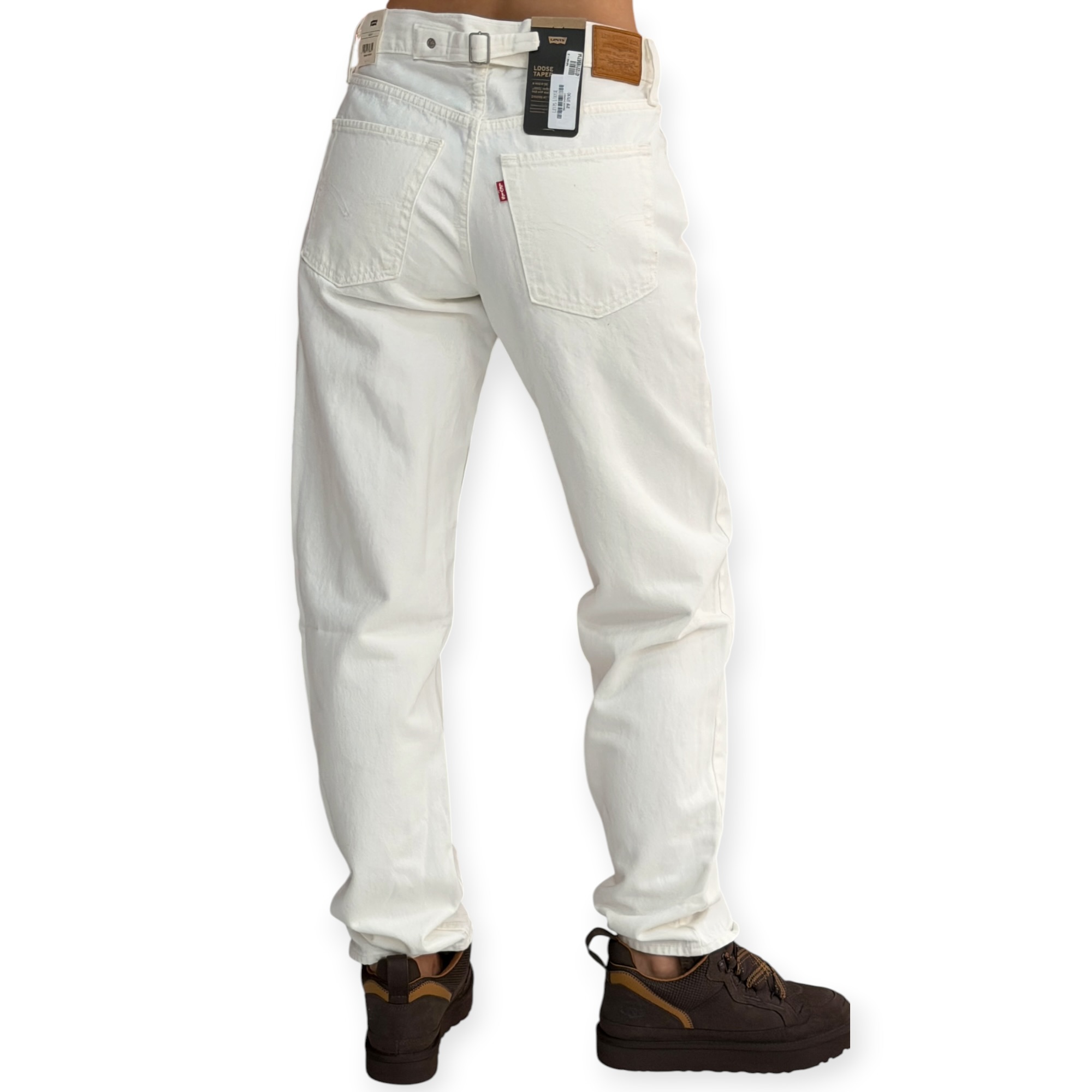 גינס נשים LEVIS LOOSE TAPER H226 JEANS גינס נשים LEVIS LOOSE TAPER H226 JEANS