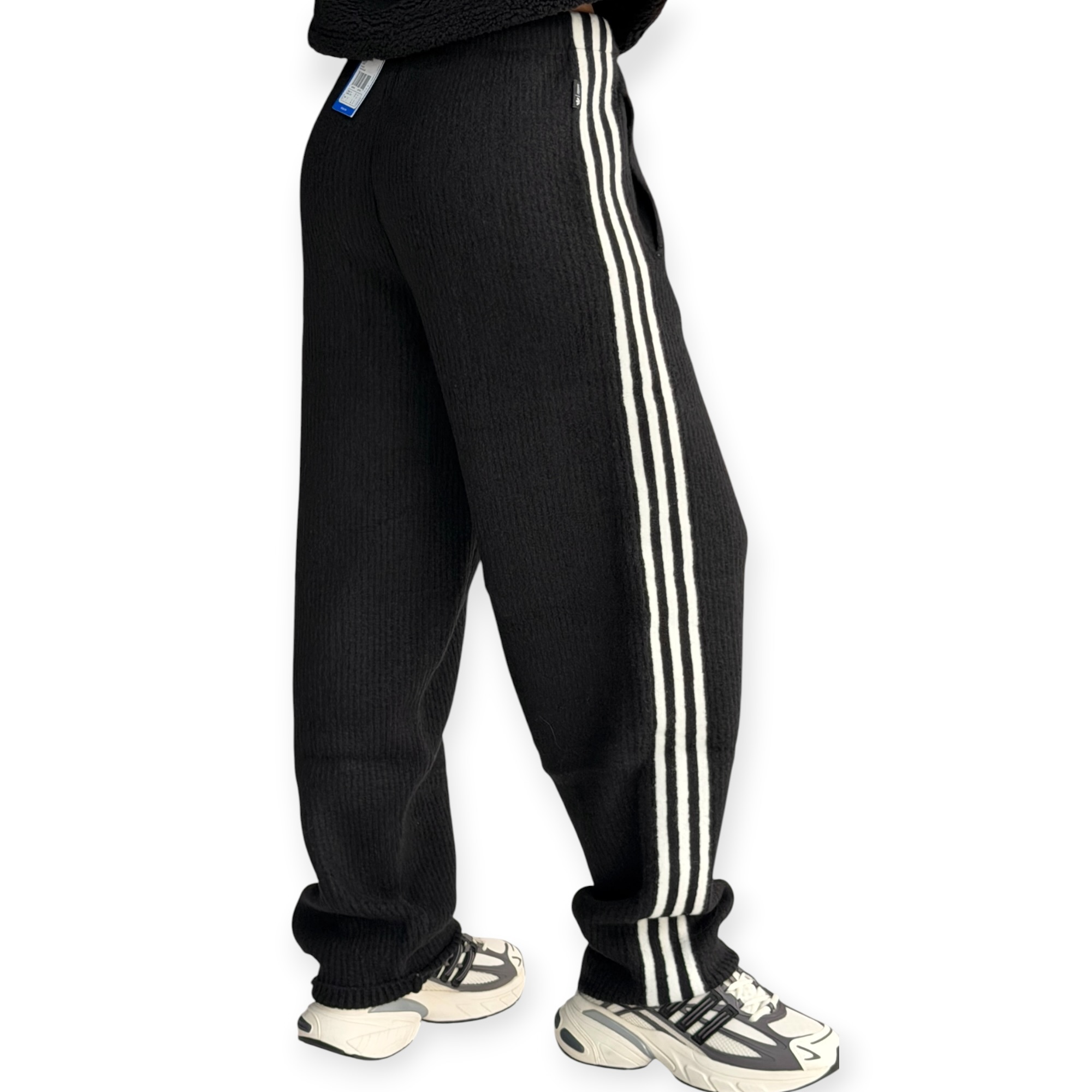 מכנס נשים ADIDAS KNIT PANTS מכנס נשים ADIDAS KNIT PANTS