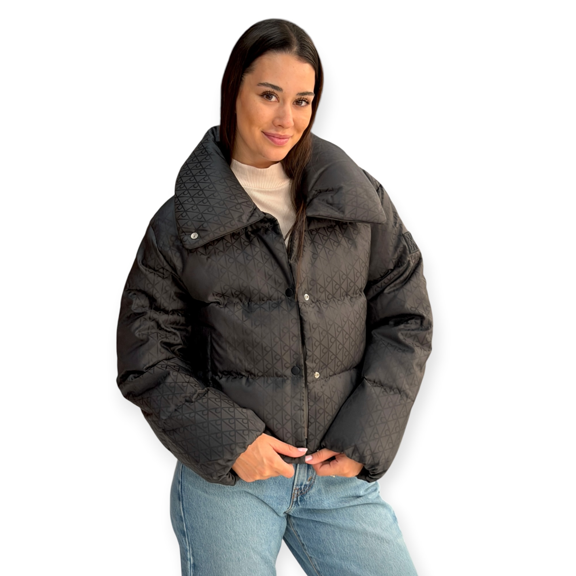 מעיל נשים שחור CALVIN KLEIN JACQUARD PUFFER מעיל נשים שחור CALVIN KLEIN JACQUARD PUFFER