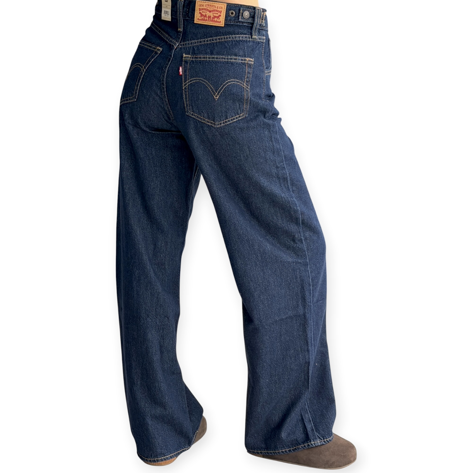 גינס נשים LEVIS CINCH BAGGY גינס נשים LEVIS CINCH BAGGY