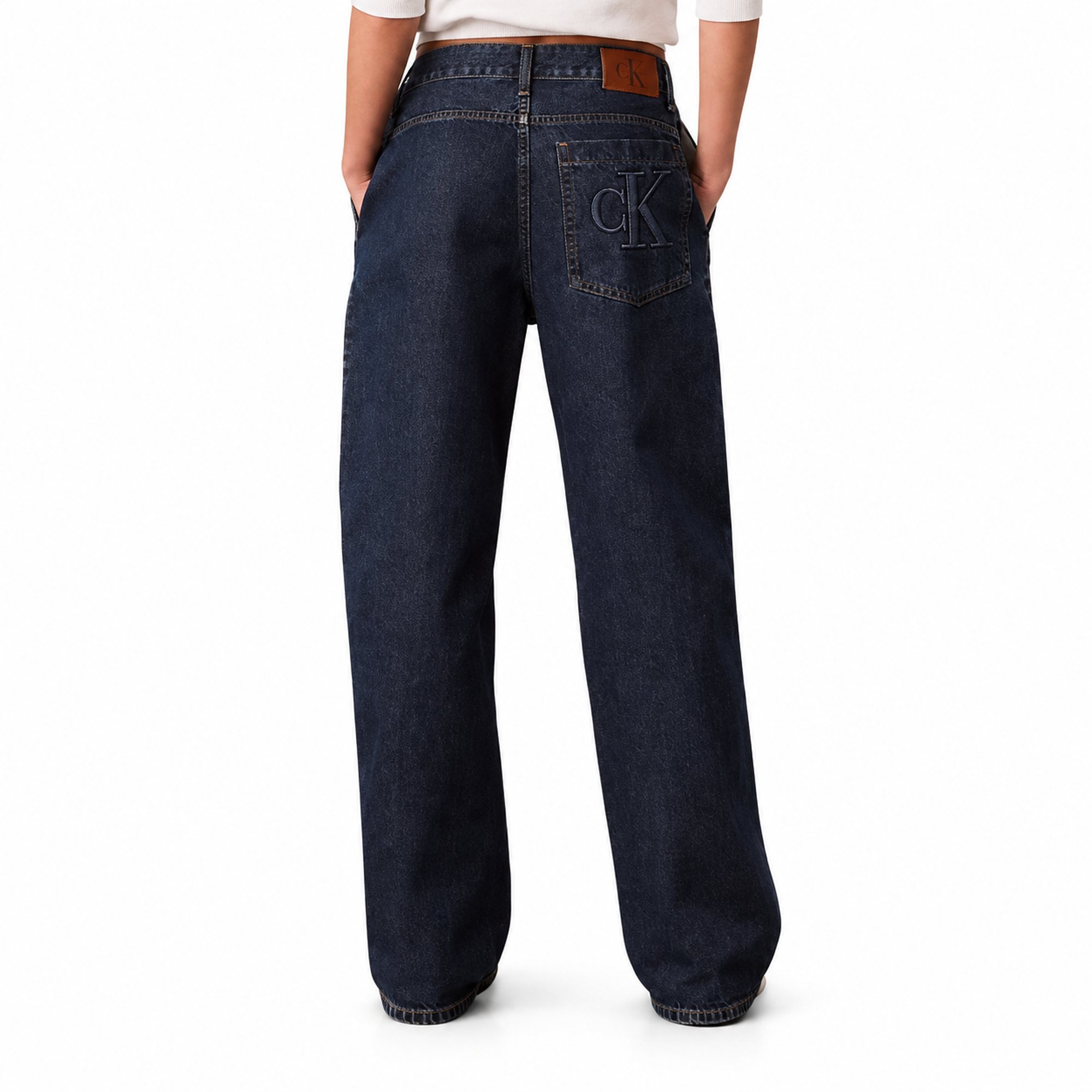 ג׳ינס נשים CALVIN KLEIN CARGO BARREL JEANS