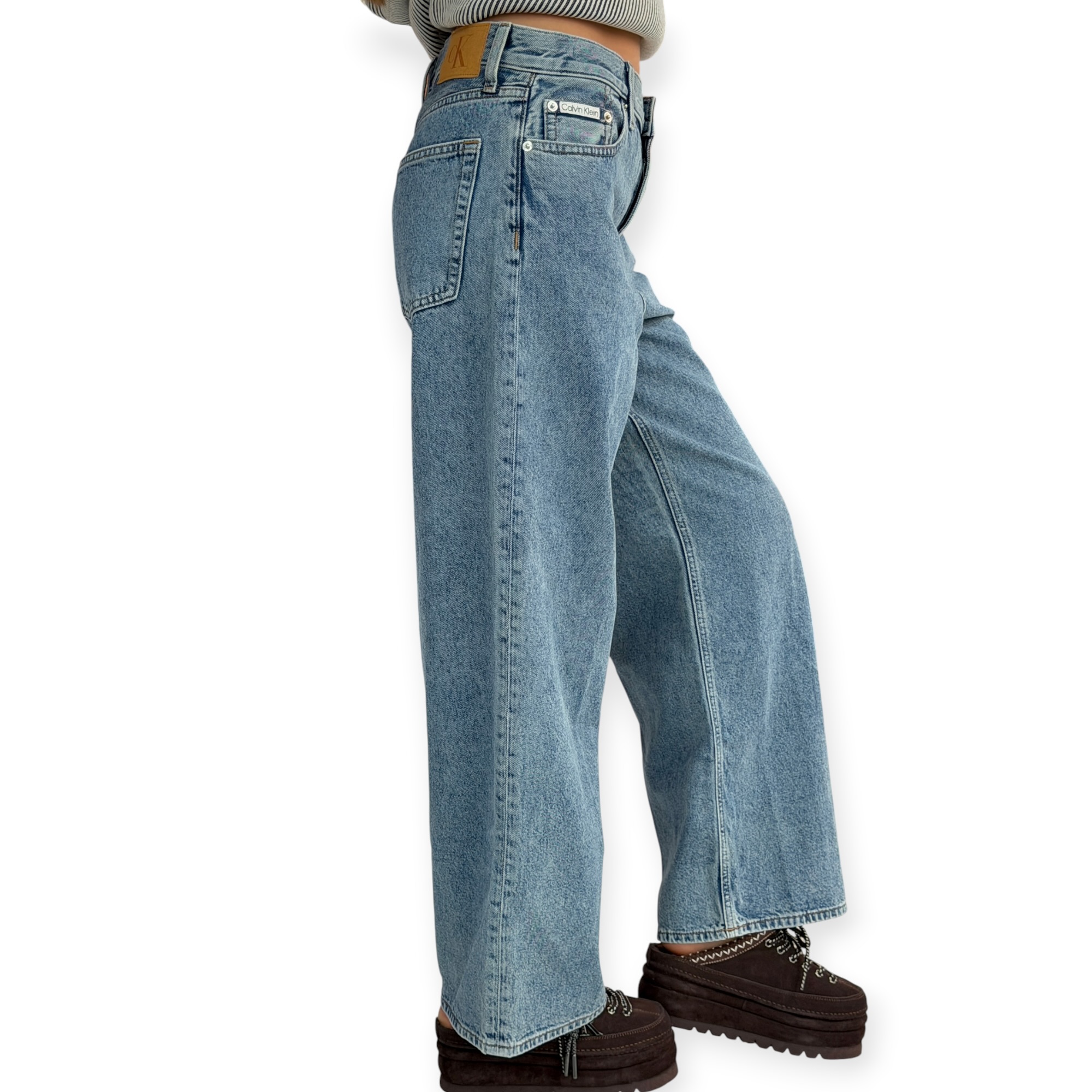 ג׳ינס נשים CALVIN KLEIN RELAXED BAGGY JEANS ג׳ינס נשים CALVIN KLEIN RELAXED BAGGY JEANS