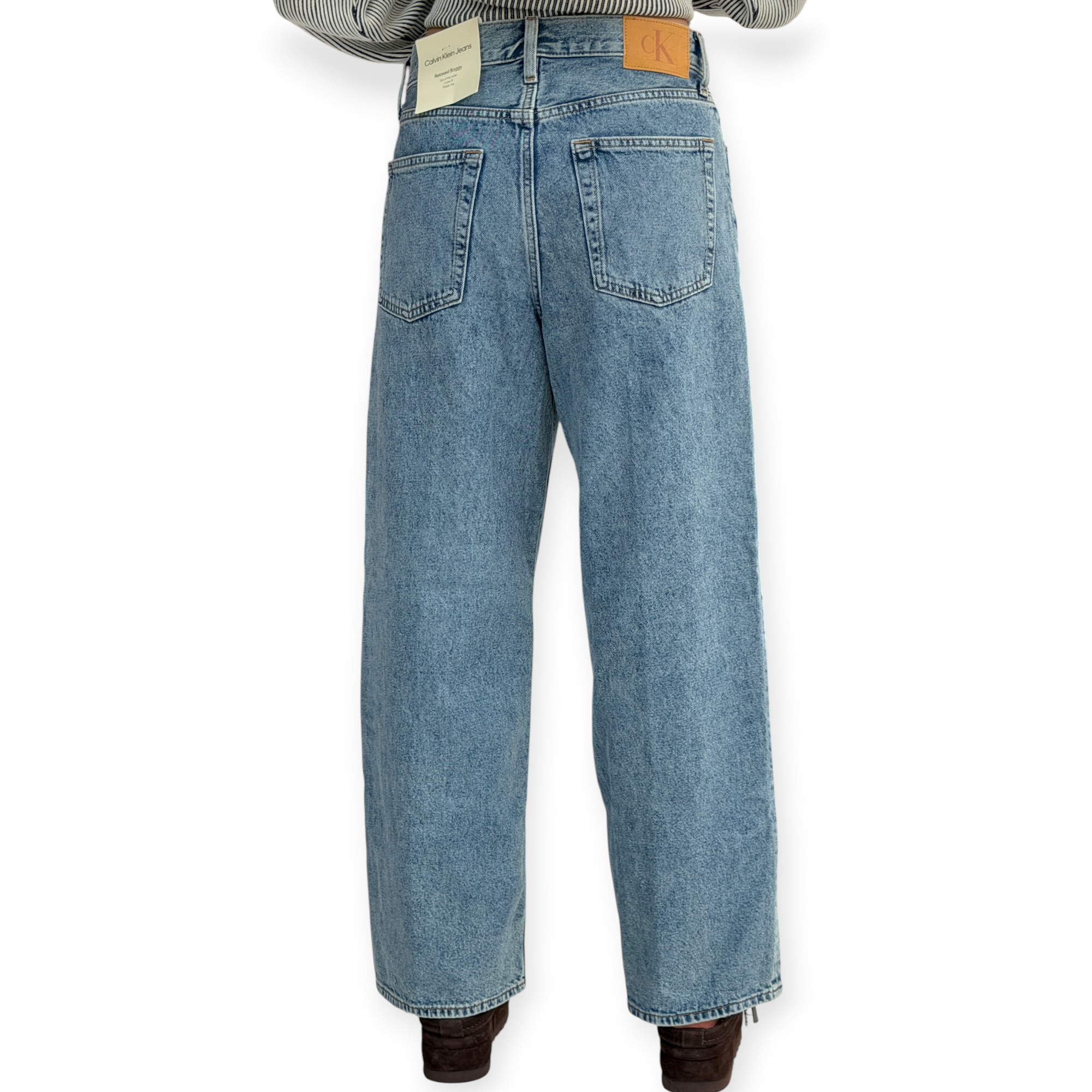 ג׳ינס נשים CALVIN KLEIN RELAXED BAGGY JEANS ג׳ינס נשים CALVIN KLEIN RELAXED BAGGY JEANS