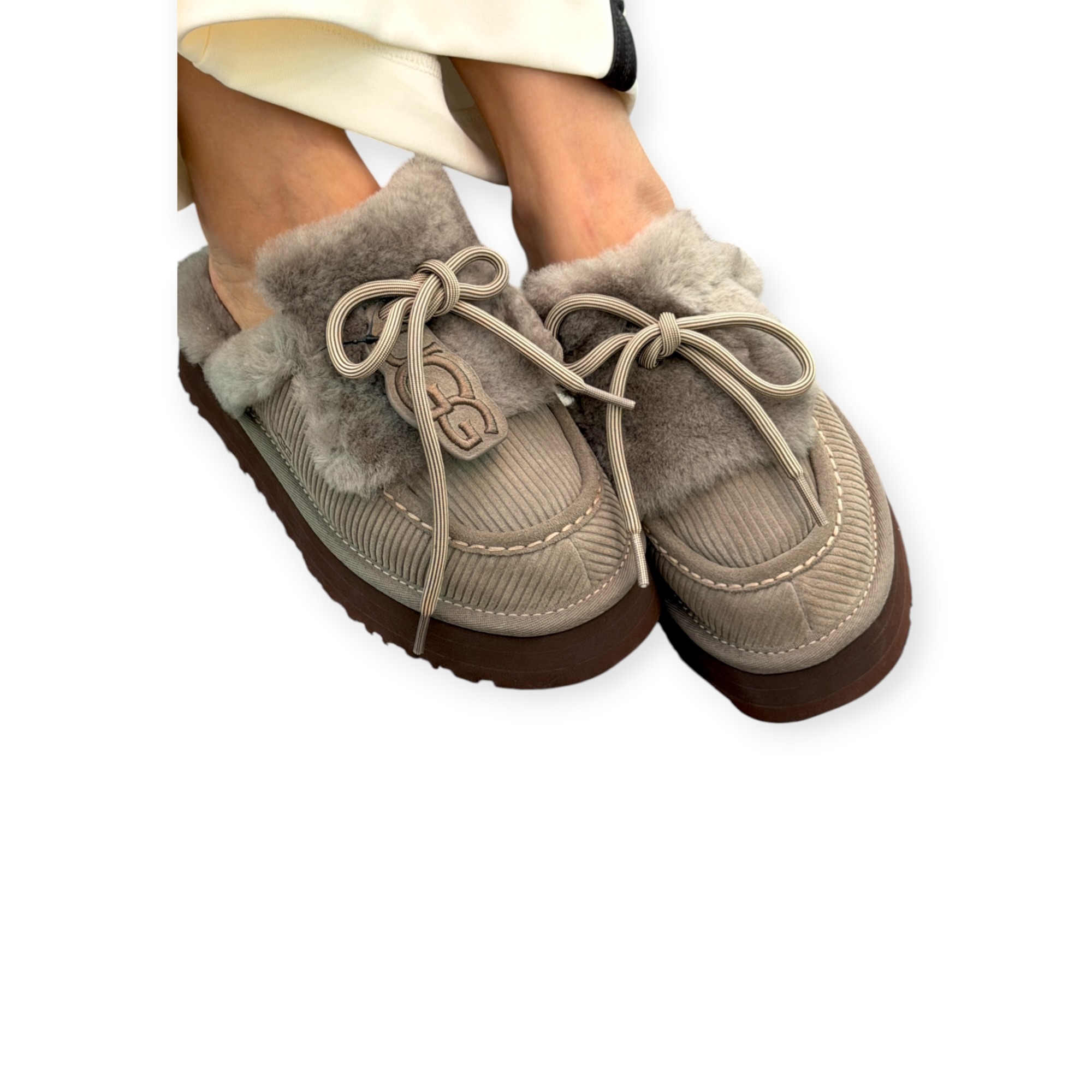 נעלי נשים UGG DISQUETTE HERITAGE