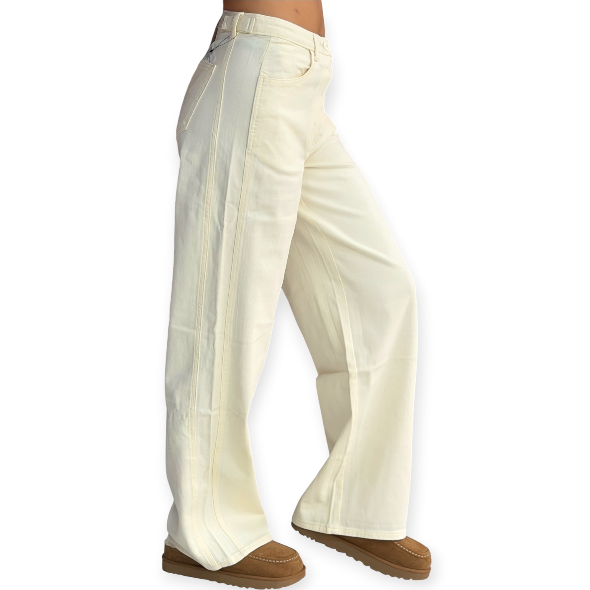 גינס נשים LEVIS CINCH WIDE LEG JEANS גינס נשים LEVIS CINCH WIDE LEG JEANS