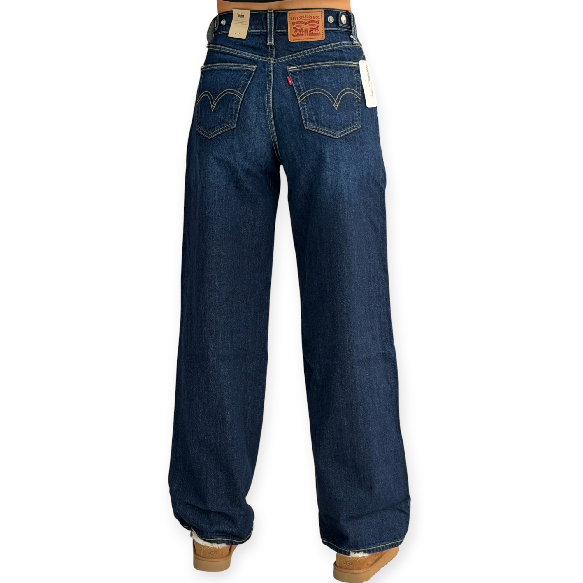 גינס נשים LEVIS CINCH BAGGY JEANS גינס נשים LEVIS CINCH BAGGY JEANS
