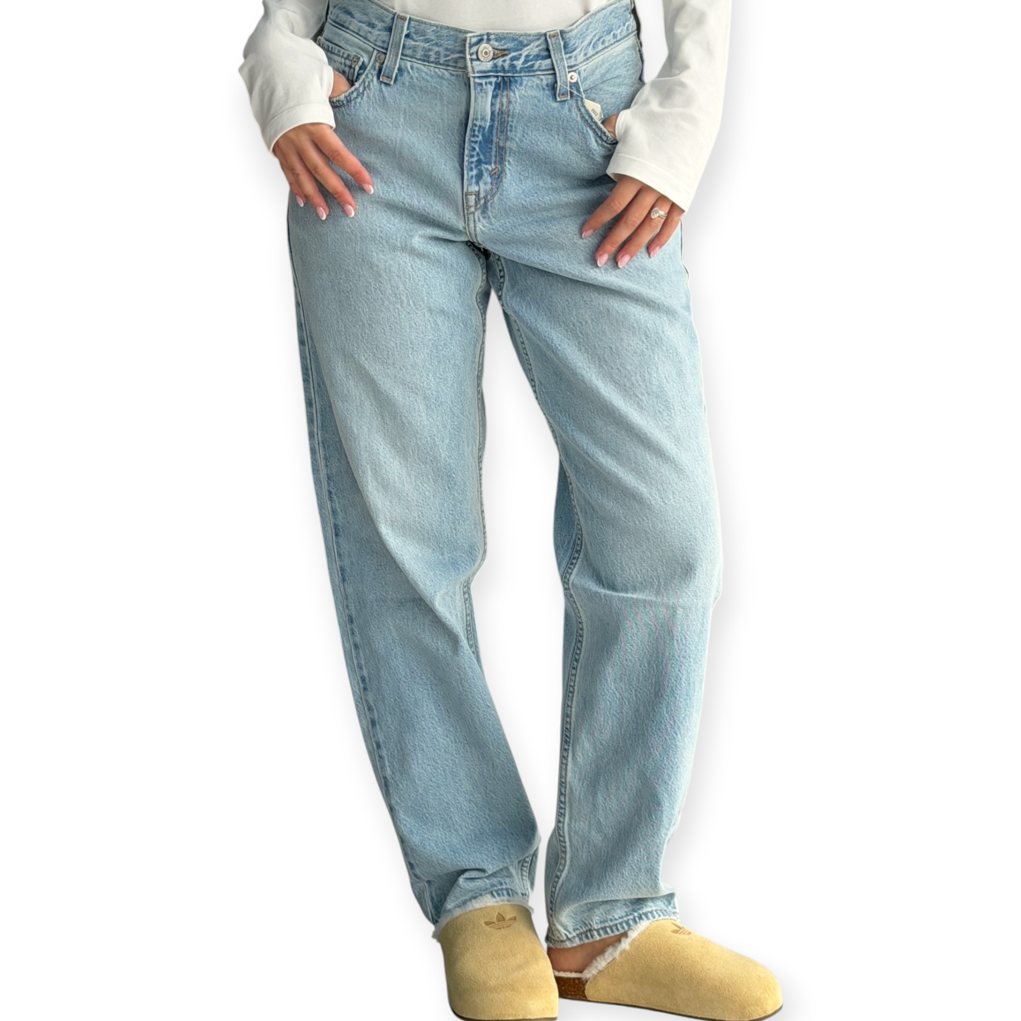 גינס נשים LEVIS LOOSE TAPER H226 JEANS