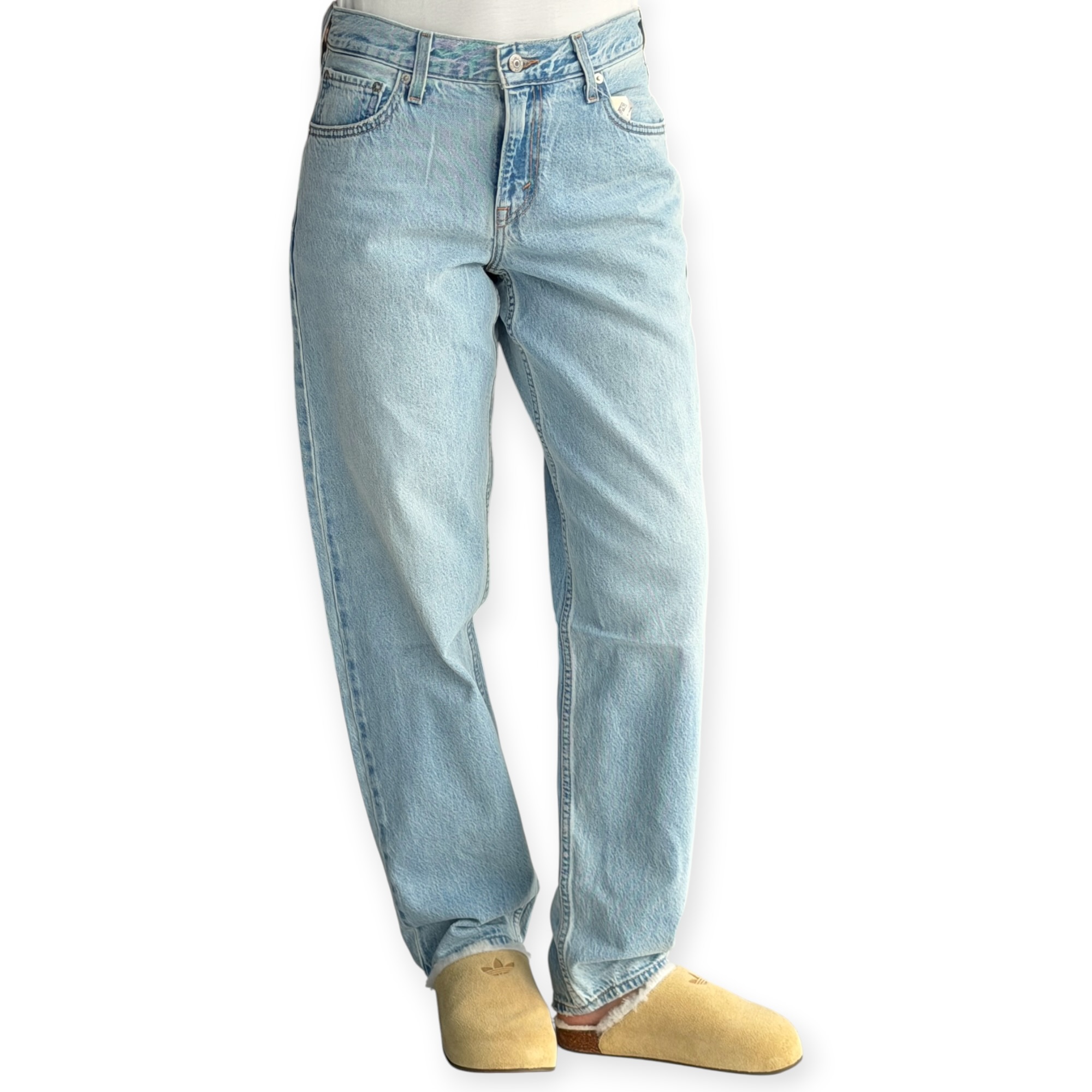 גינס נשים LEVIS LOOSE TAPER H226 JEANS