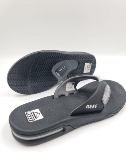 כפכפי REEF