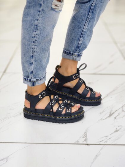 נעלי DR.MARTENS BLAIRE