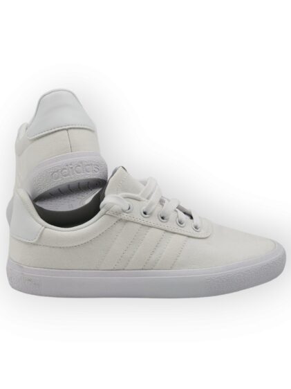 נעלי ADIDAS VULCRAID