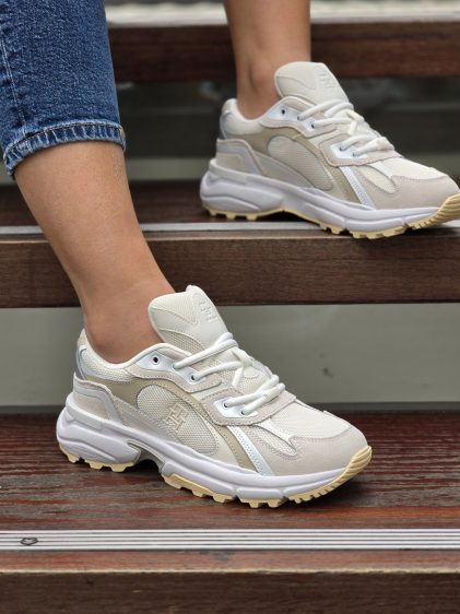 נעלי TOMMY HILFIGER MODERN RUGGED RUNNER