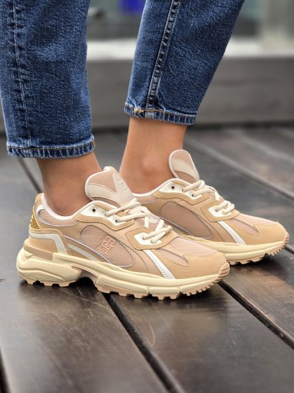 נעלי TOMMY HILFIGER MODERN RUGGED RUNNER