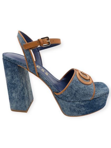נעלי GUESS VIARA