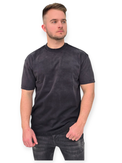 חולצה BLACK DOT TEE
